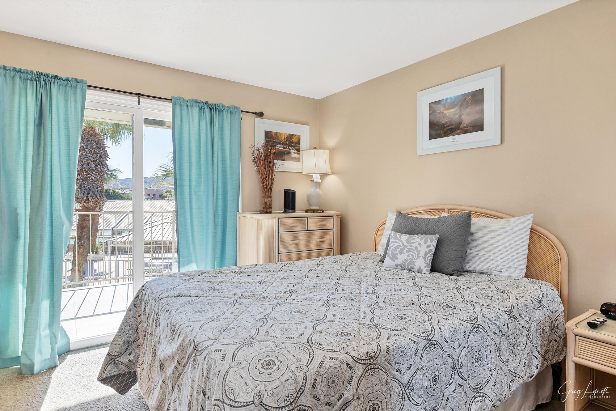 LAS PALMAS RESORT CONDOS - Residential