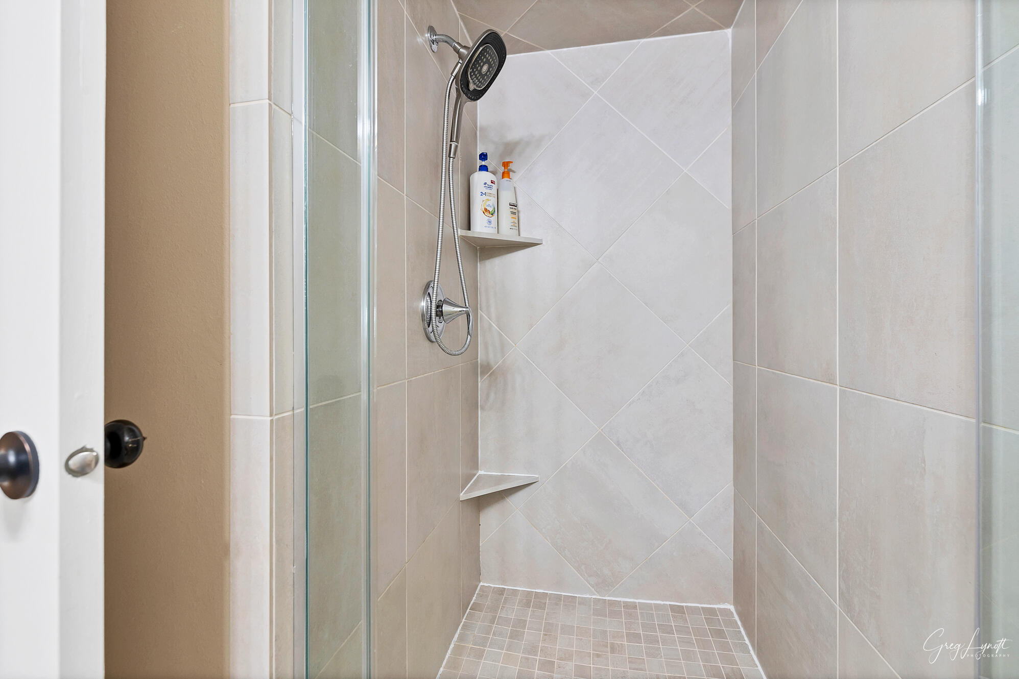 LAS PALMAS RESORT CONDOS - Residential