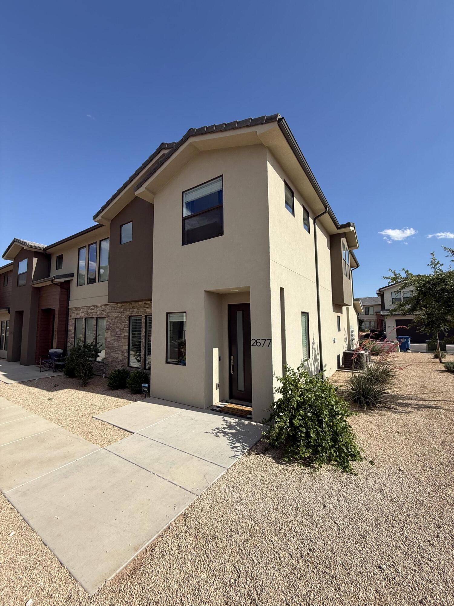 WOODLAND ESTATES TOWNHOMES - Residential