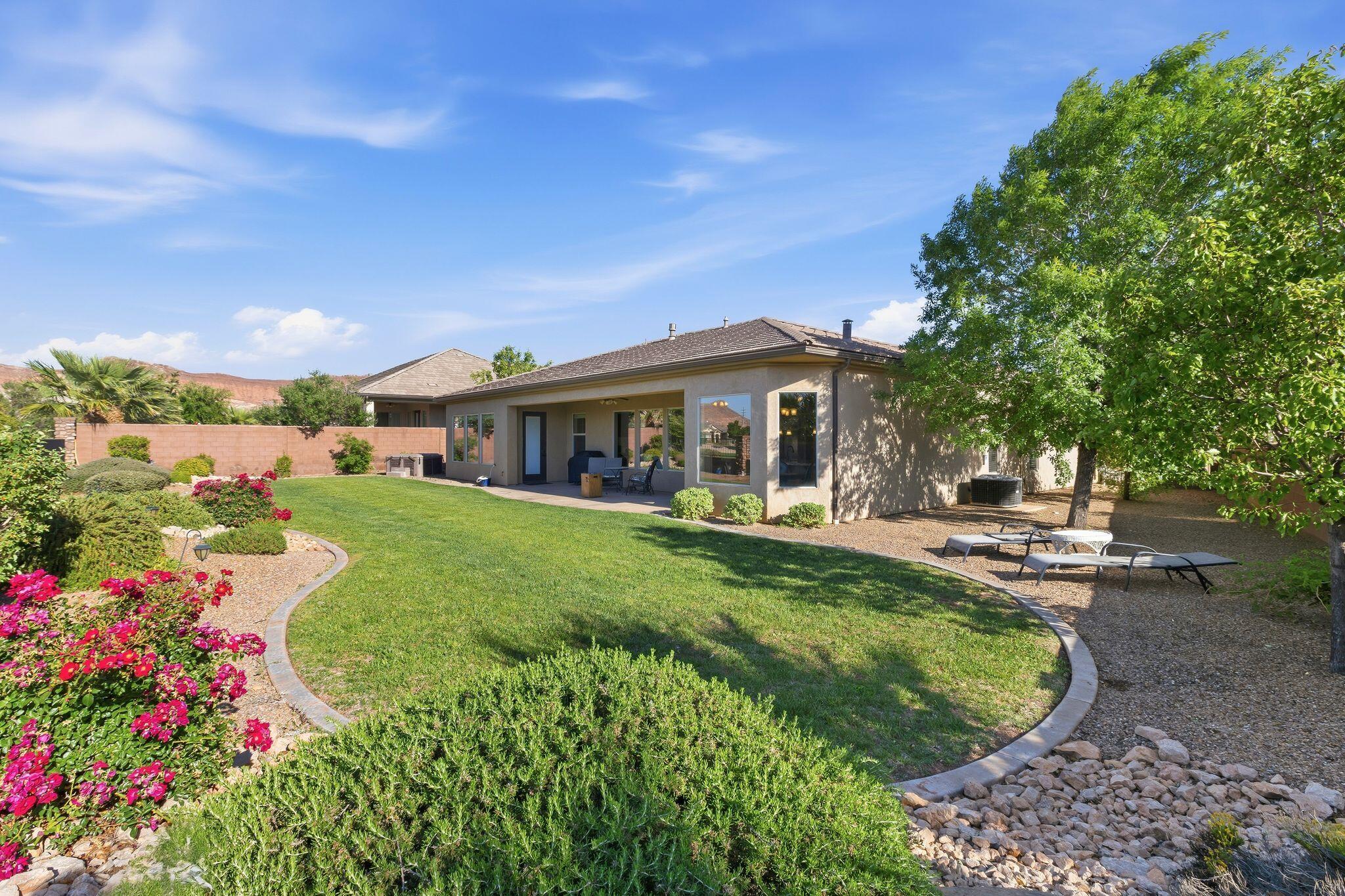 MEADOWS AT STUCKI FARMS - Residential