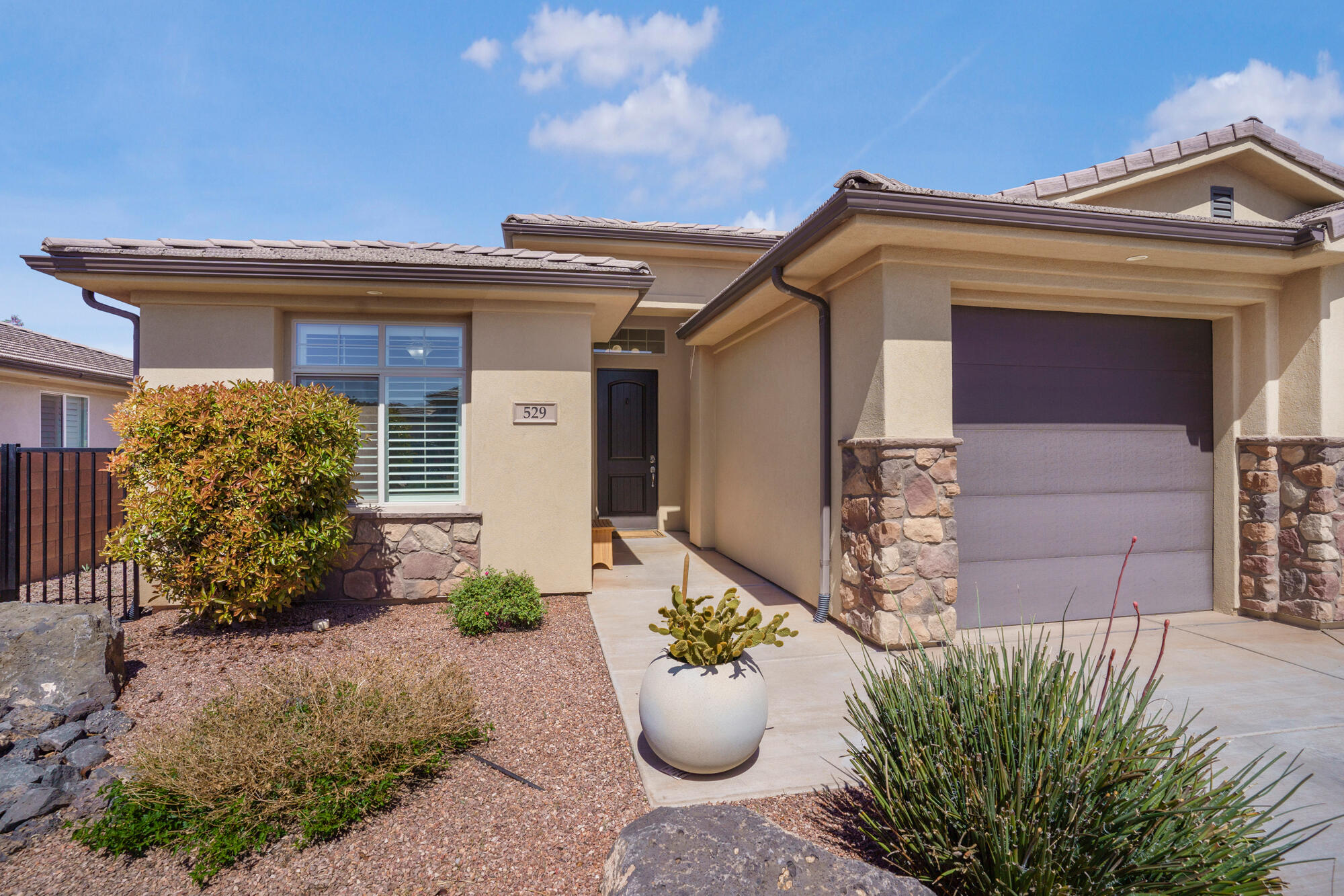 PERRY LANDING - Residential