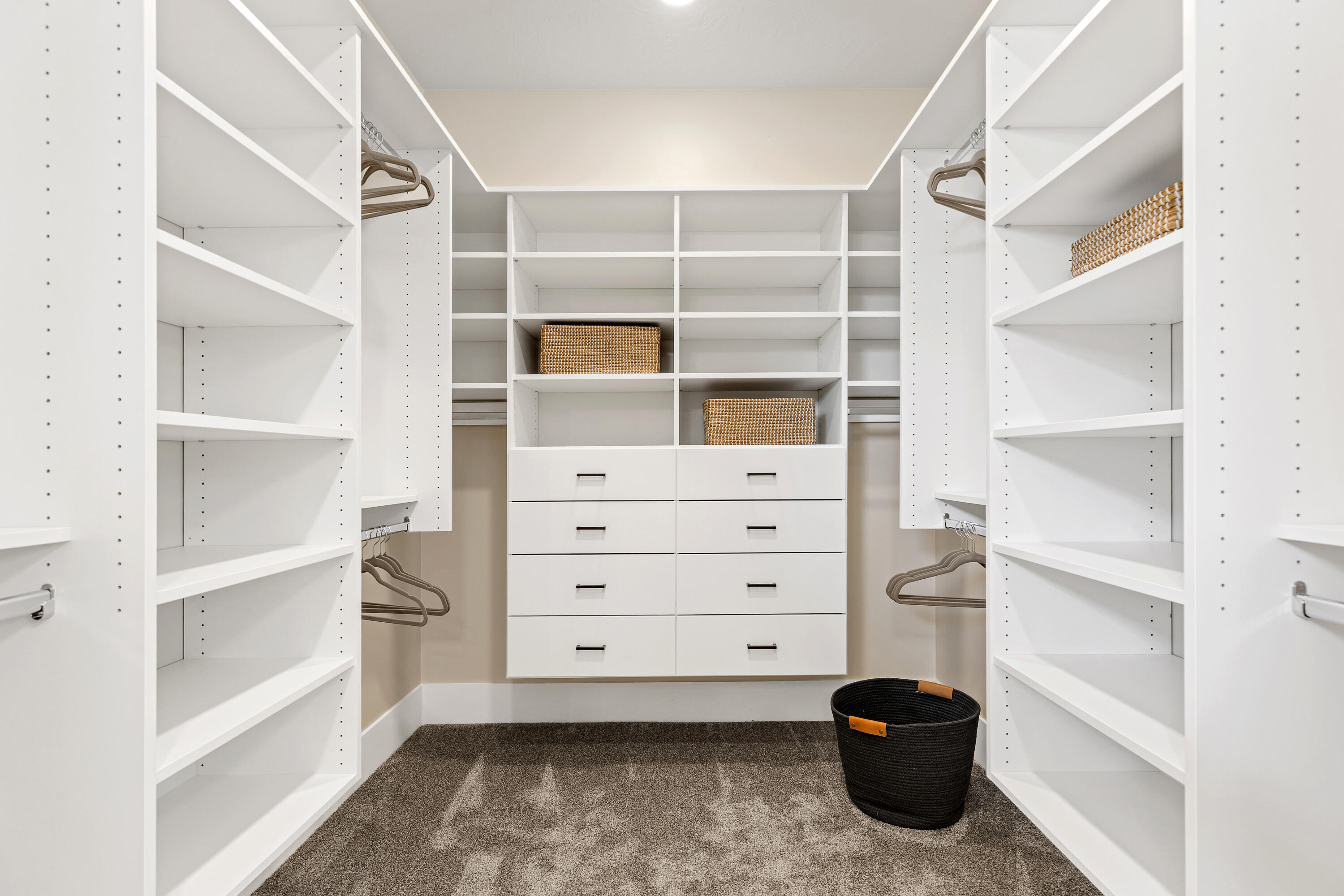 SAND HOLLOW VILLAGE - Residential