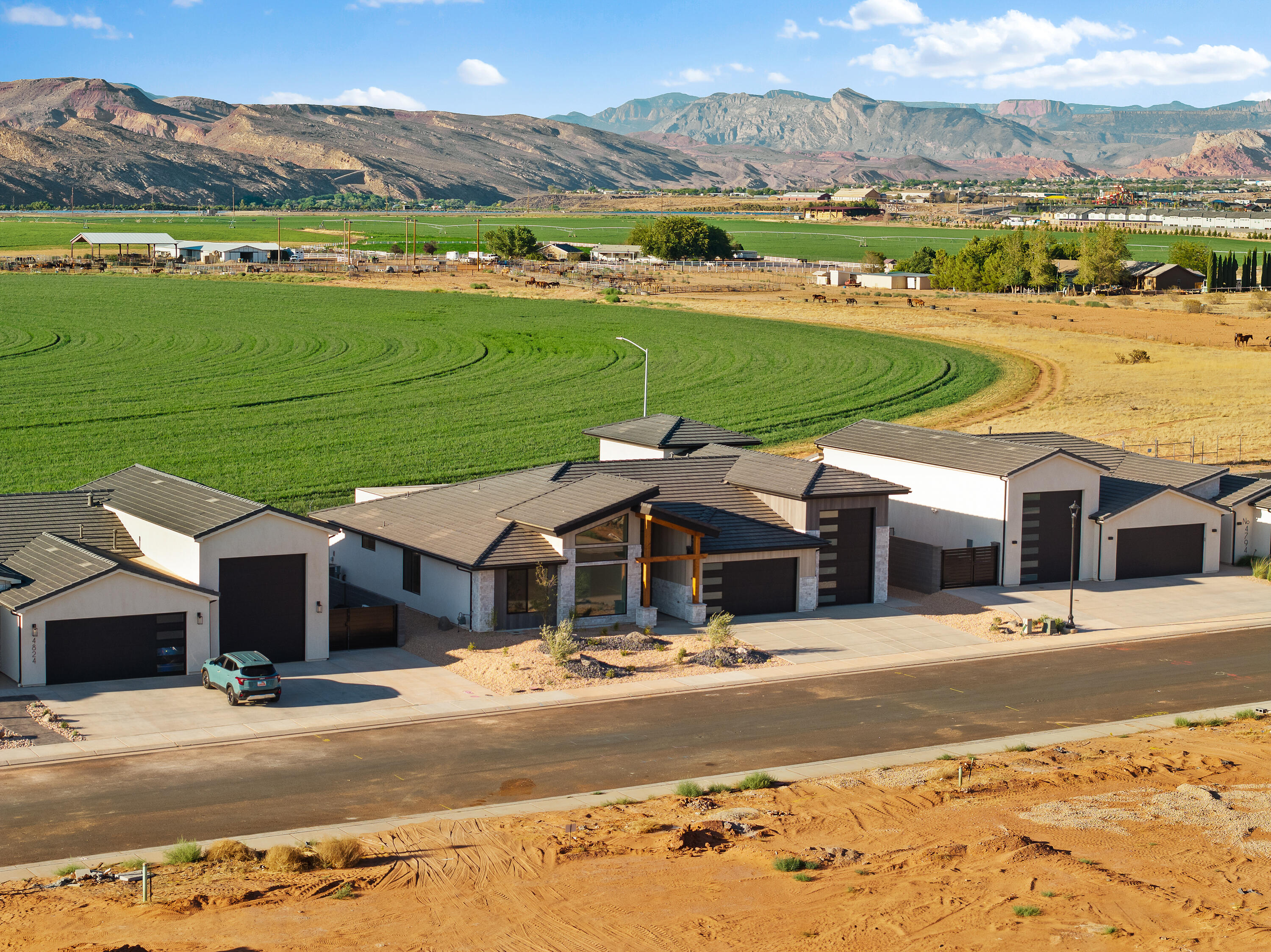 SAND HOLLOW VILLAGE - Residential