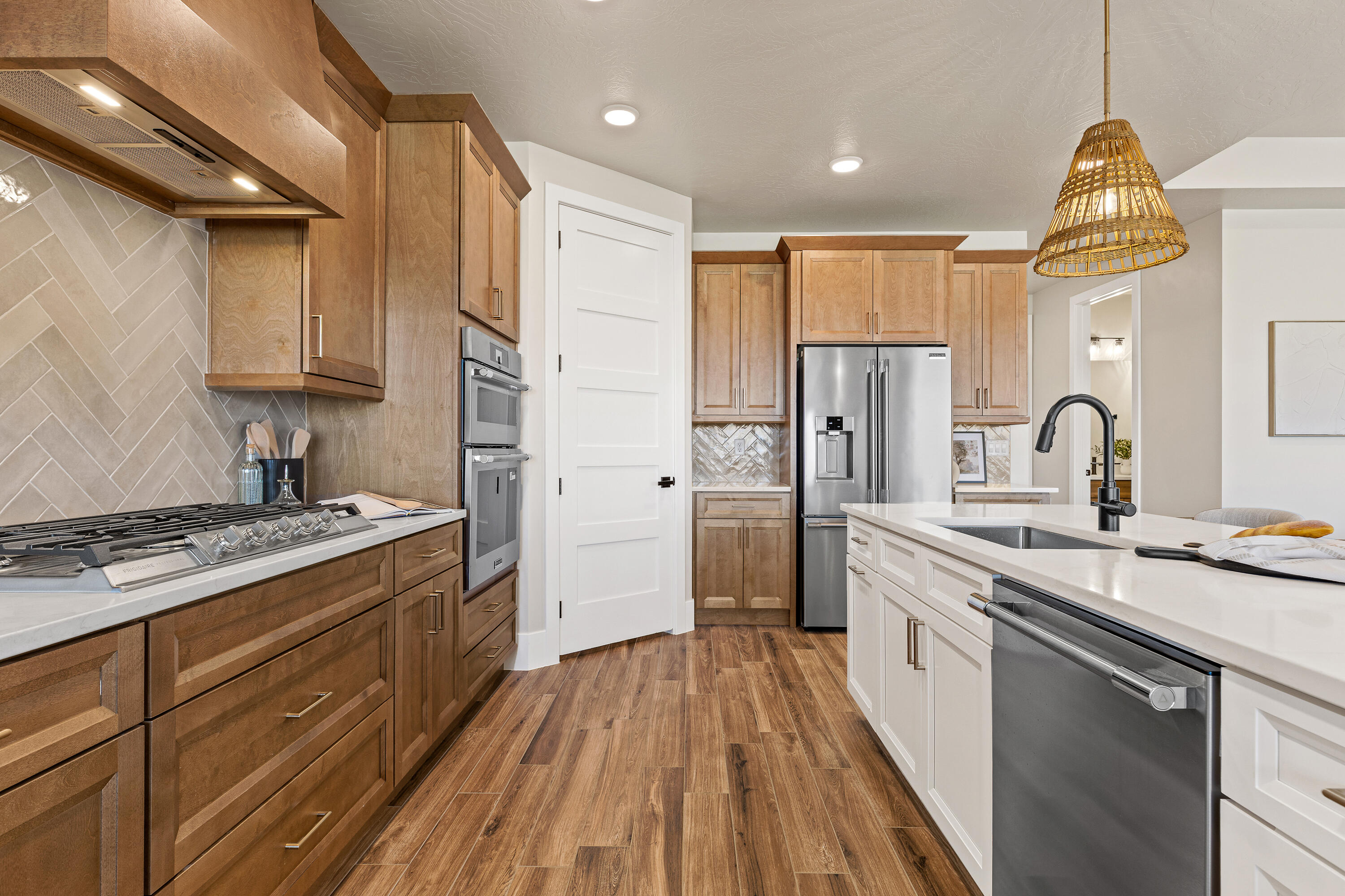 SAND HOLLOW VILLAGE - Residential