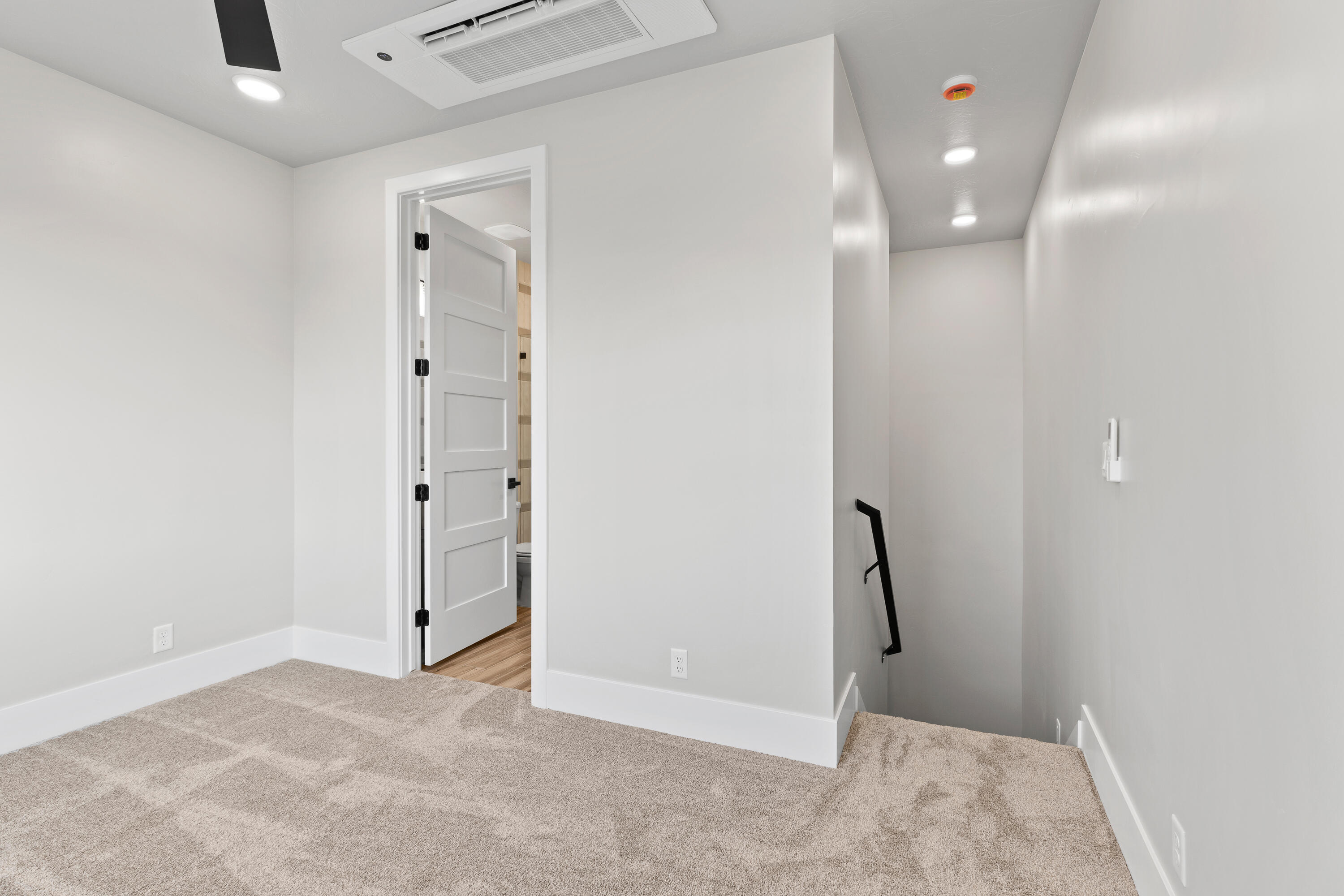 SAND HOLLOW VILLAGE - Residential