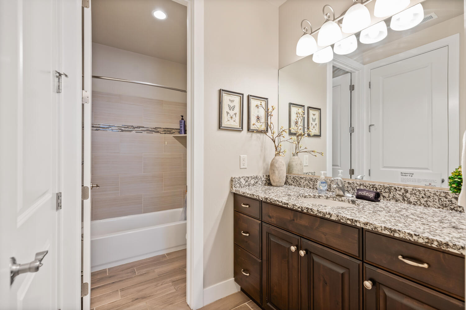 PARADISE VILLAGE AT ZION - Residential