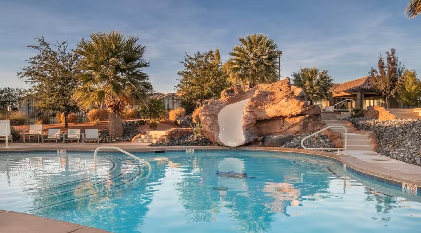 PARADISE VILLAGE AT ZION - Residential