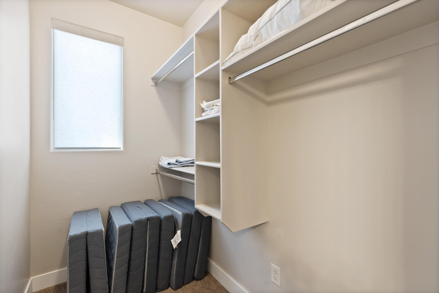 PARADISE VILLAGE AT ZION - Residential