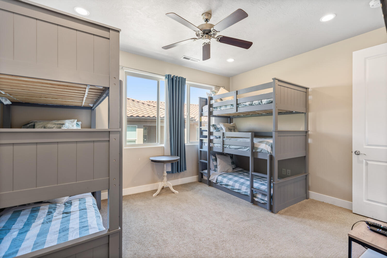 PARADISE VILLAGE AT ZION - Residential