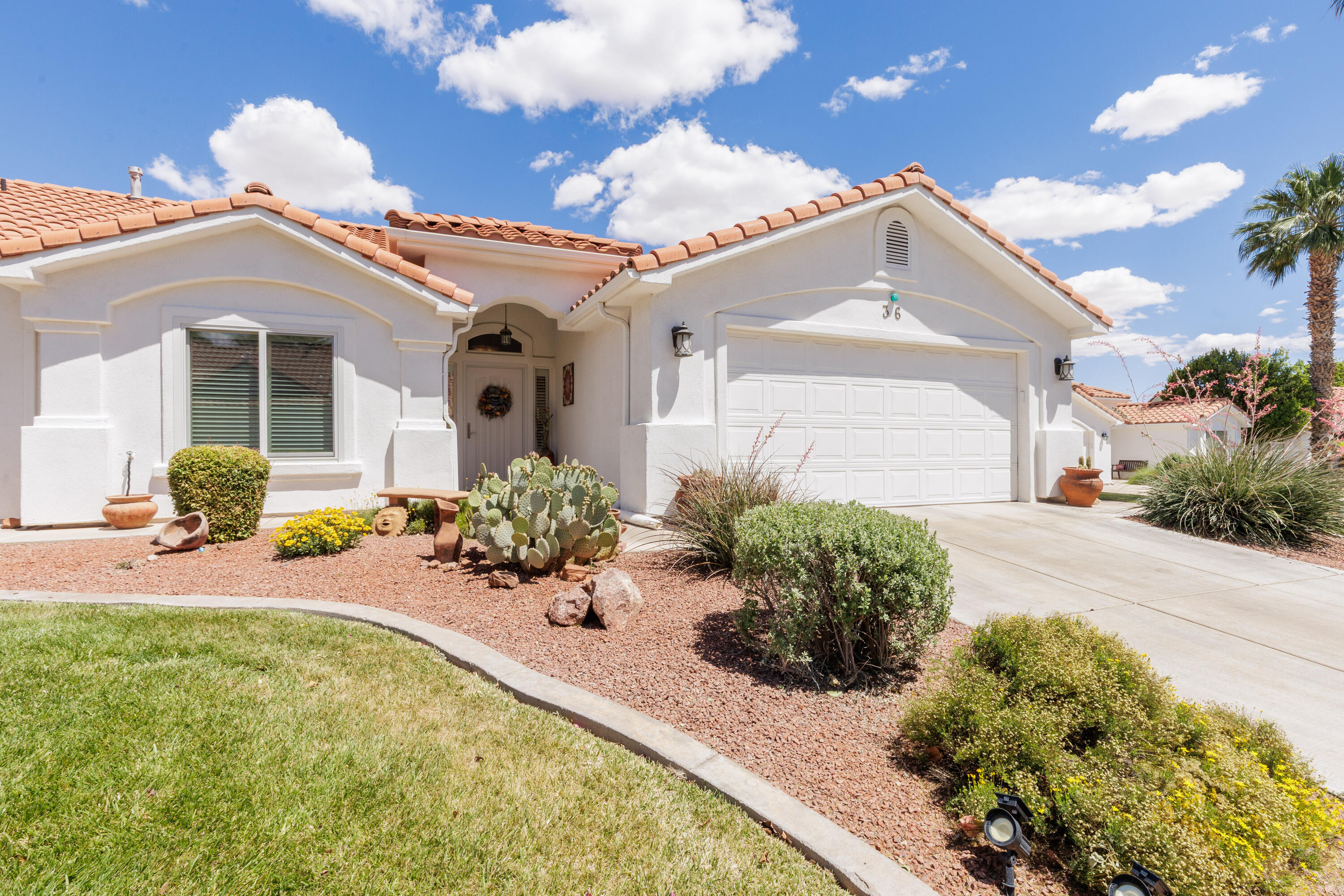 EMERALD SPRINGS TOWNHOMES - Residential