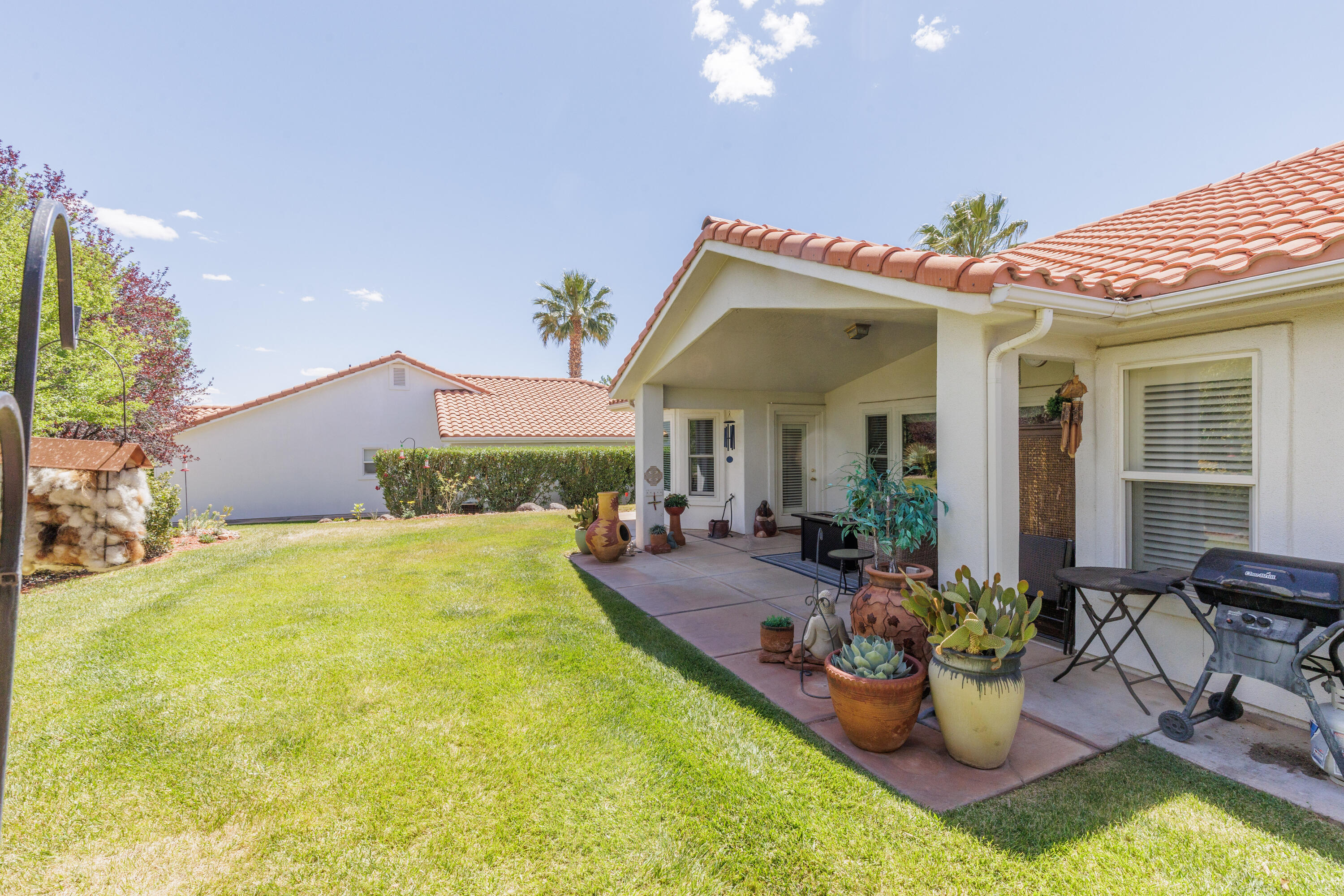 EMERALD SPRINGS TOWNHOMES - Residential