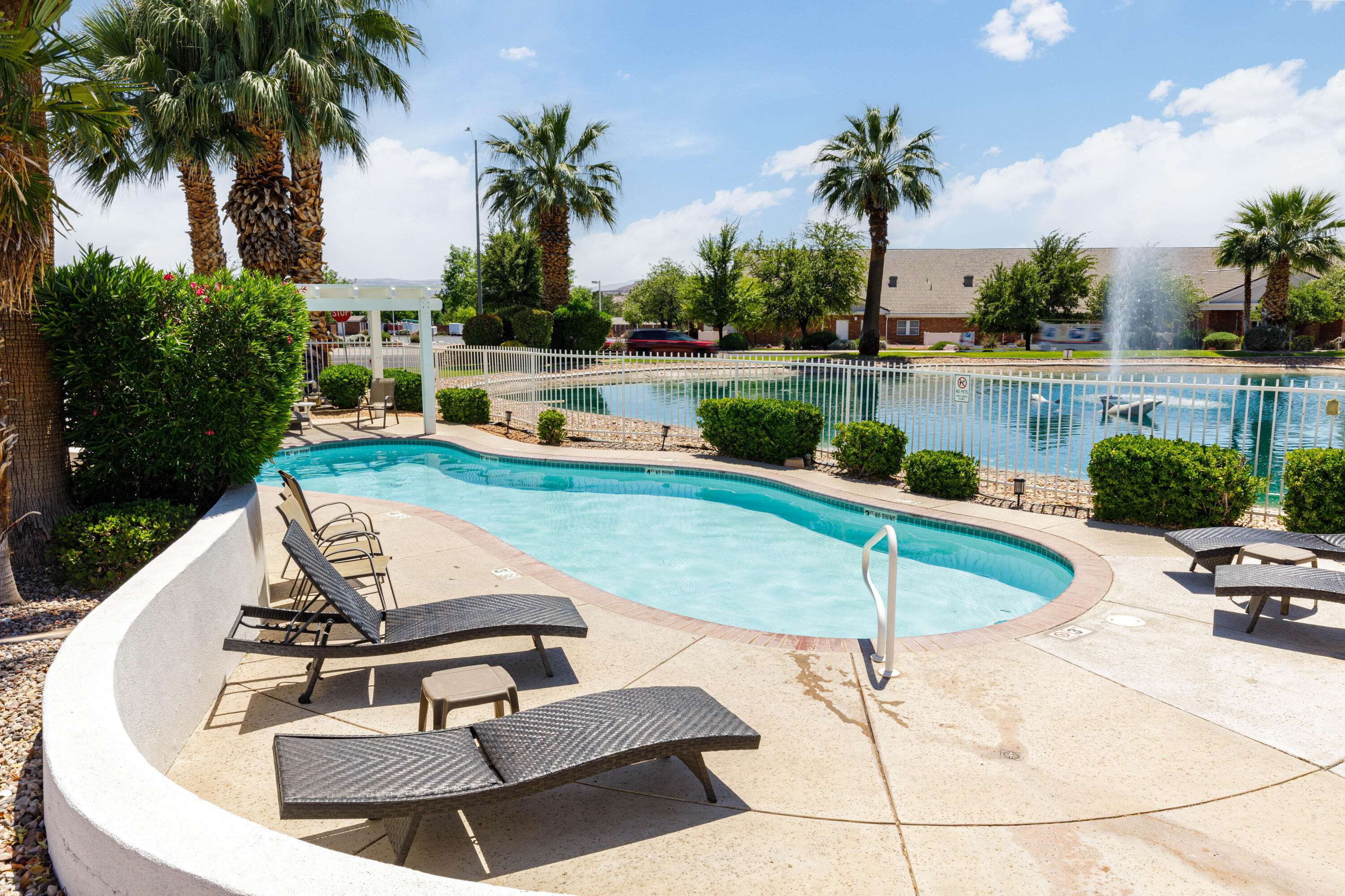 EMERALD SPRINGS TOWNHOMES - Residential