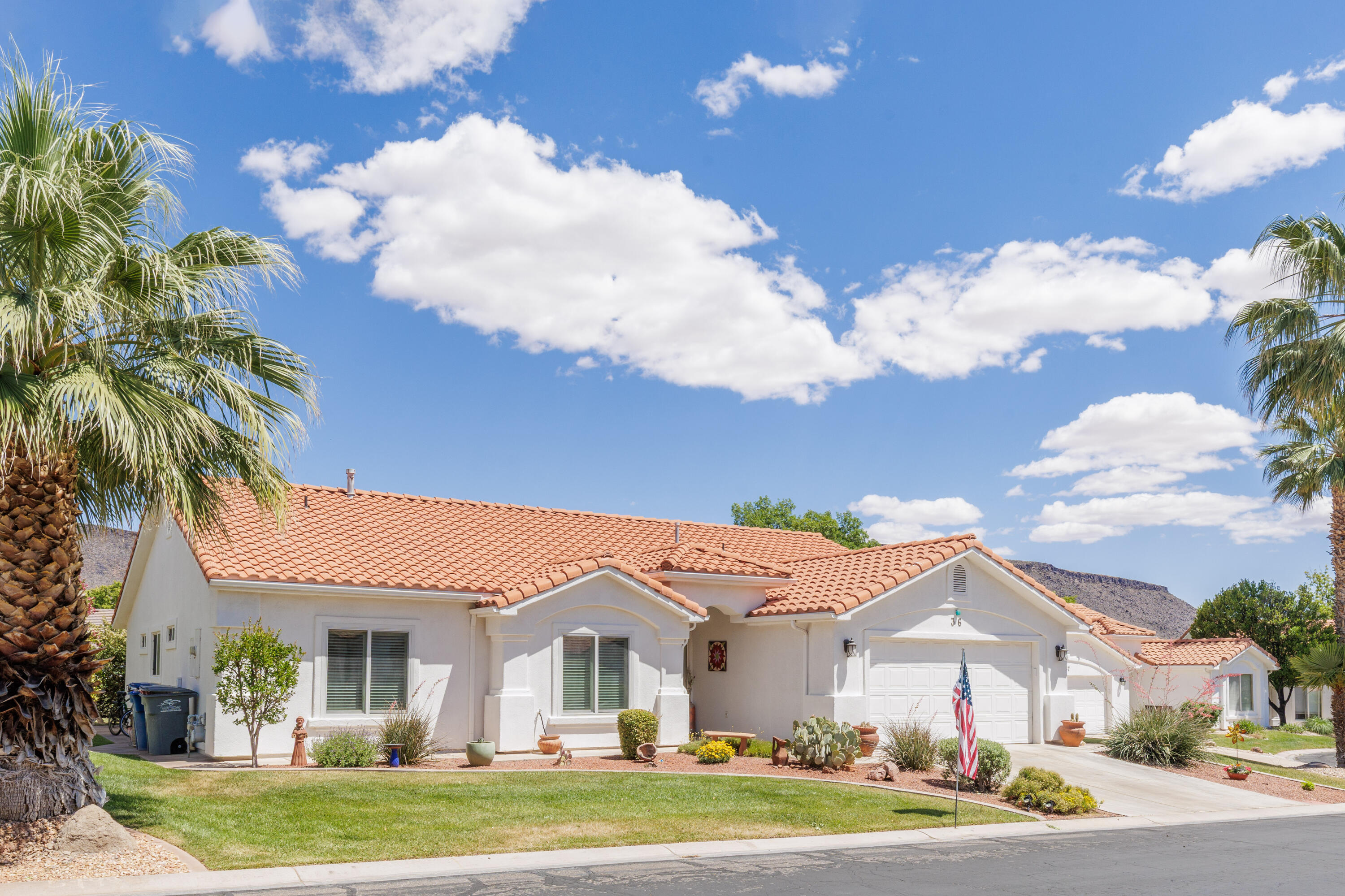 EMERALD SPRINGS TOWNHOMES - Residential