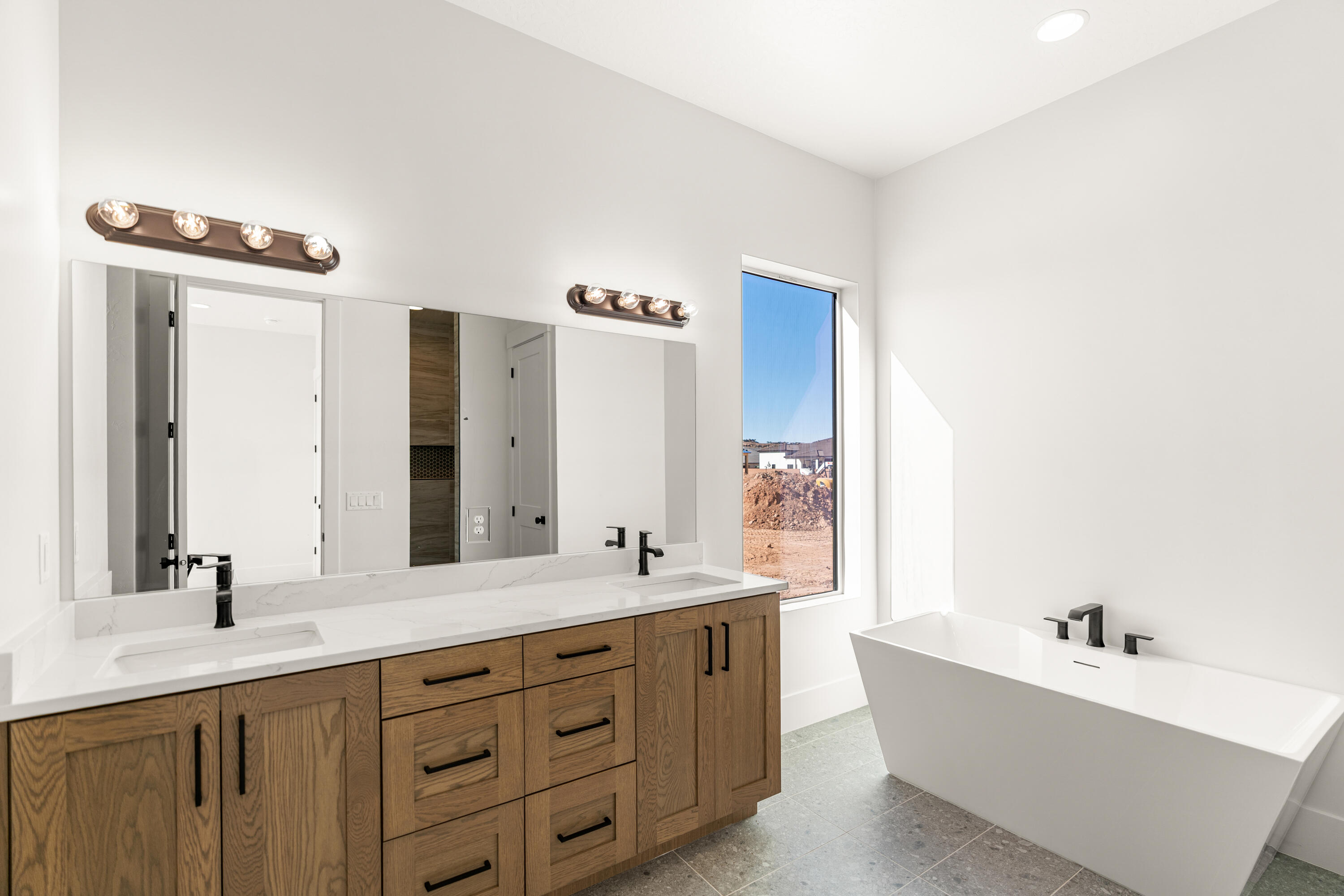 CRIMSON VISTAS - Residential