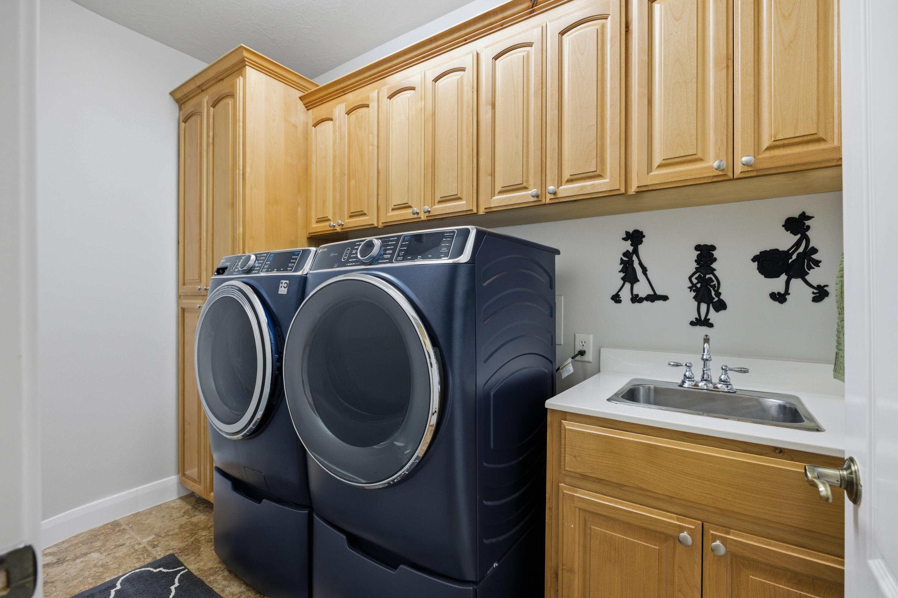 PUEBLO BONITO - Residential