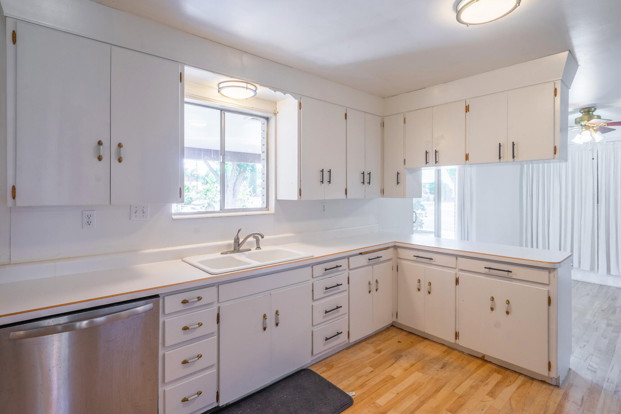 HURRICANE TOWNSITE - Residential