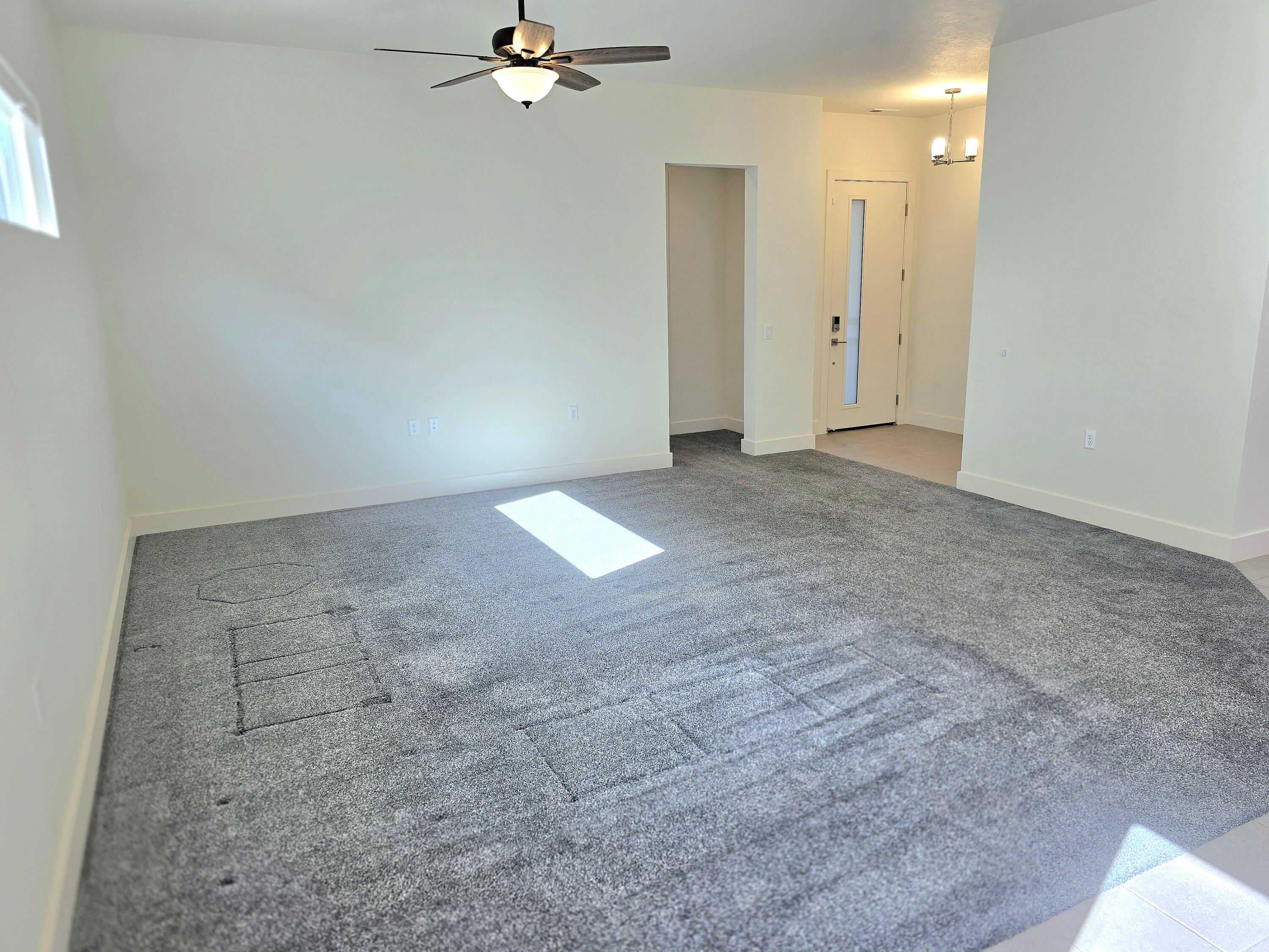 VILLAS AT SUN RIVER - Residential