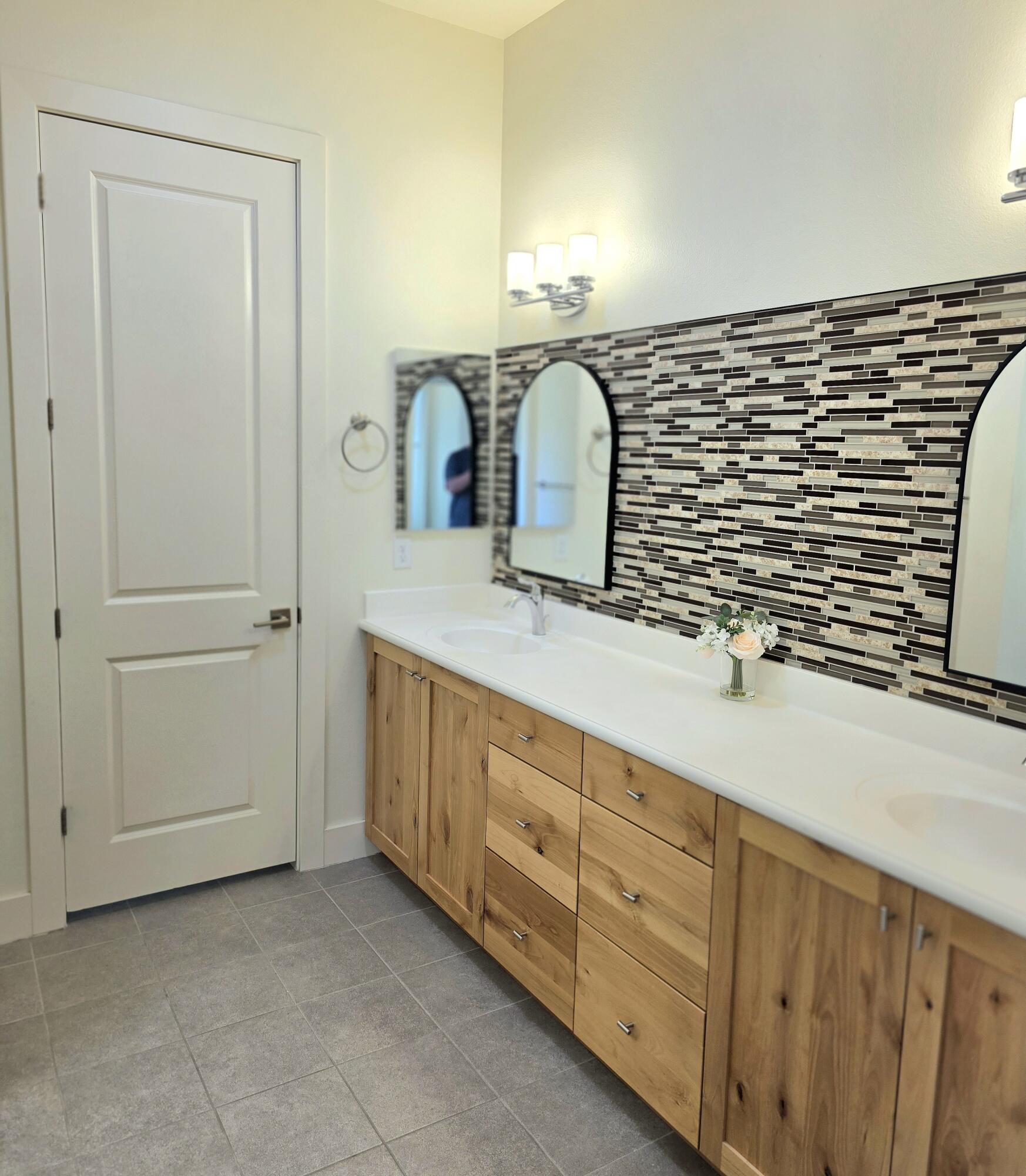 VILLAS AT SUN RIVER - Residential