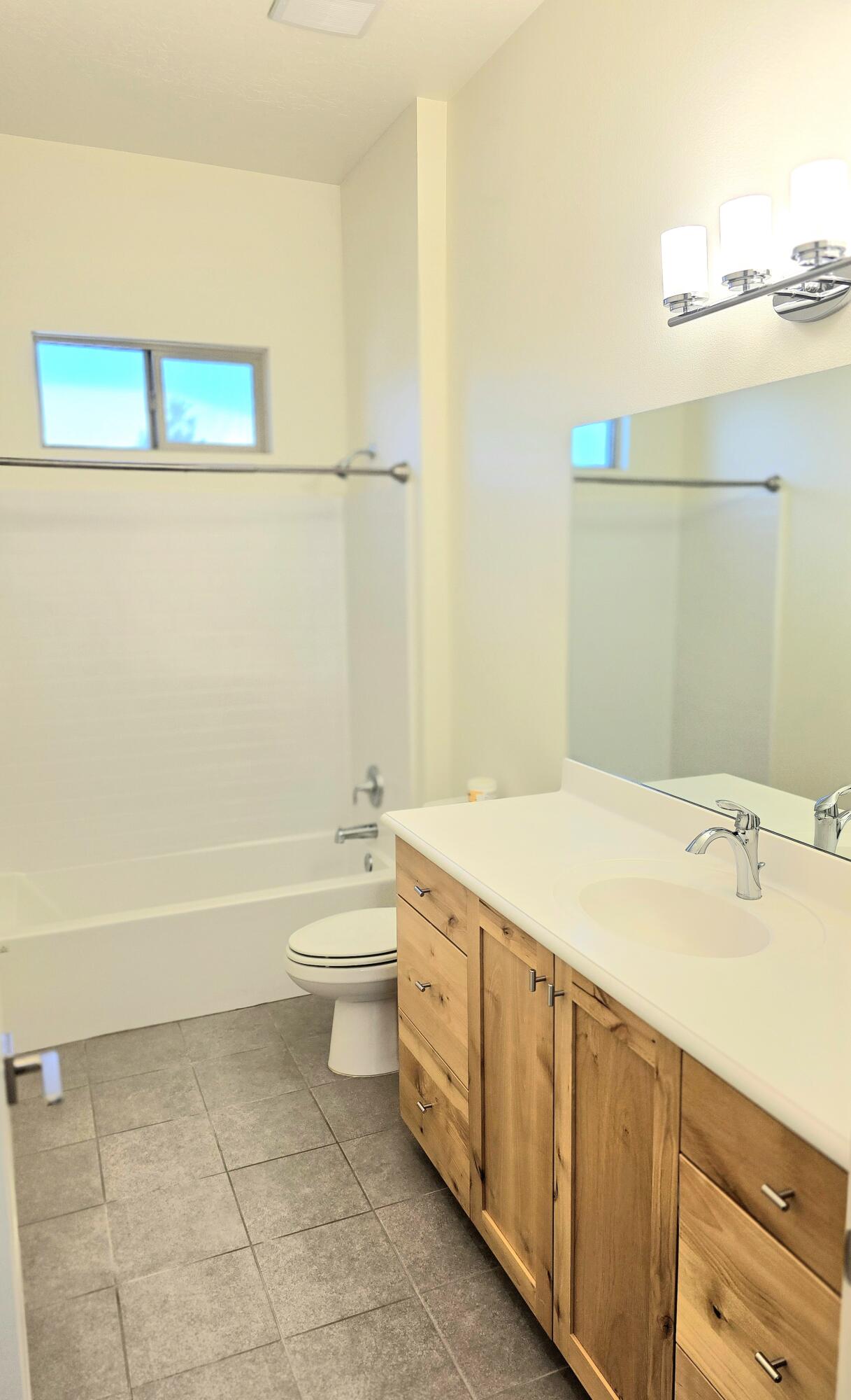 VILLAS AT SUN RIVER - Residential