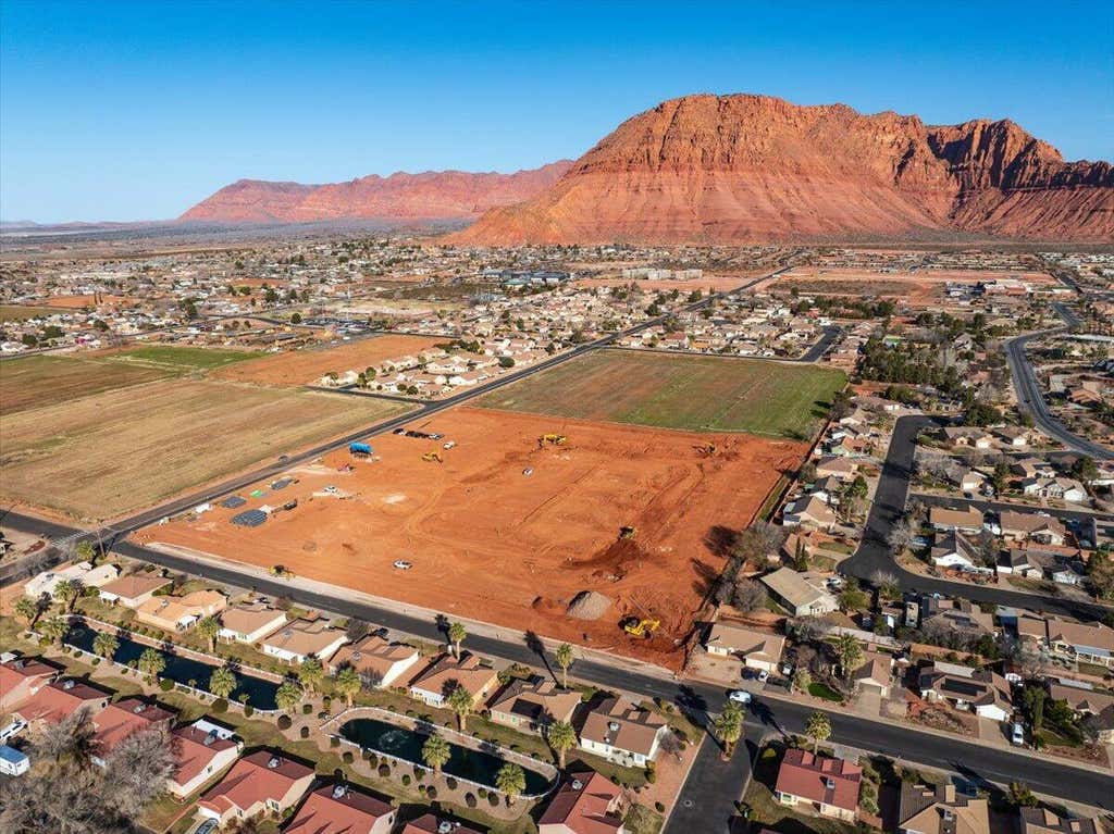 Photo of 333 S 400 E Lot 3 #Lot 3, Ivins, UT 84738 (MLS # 26-275308)
