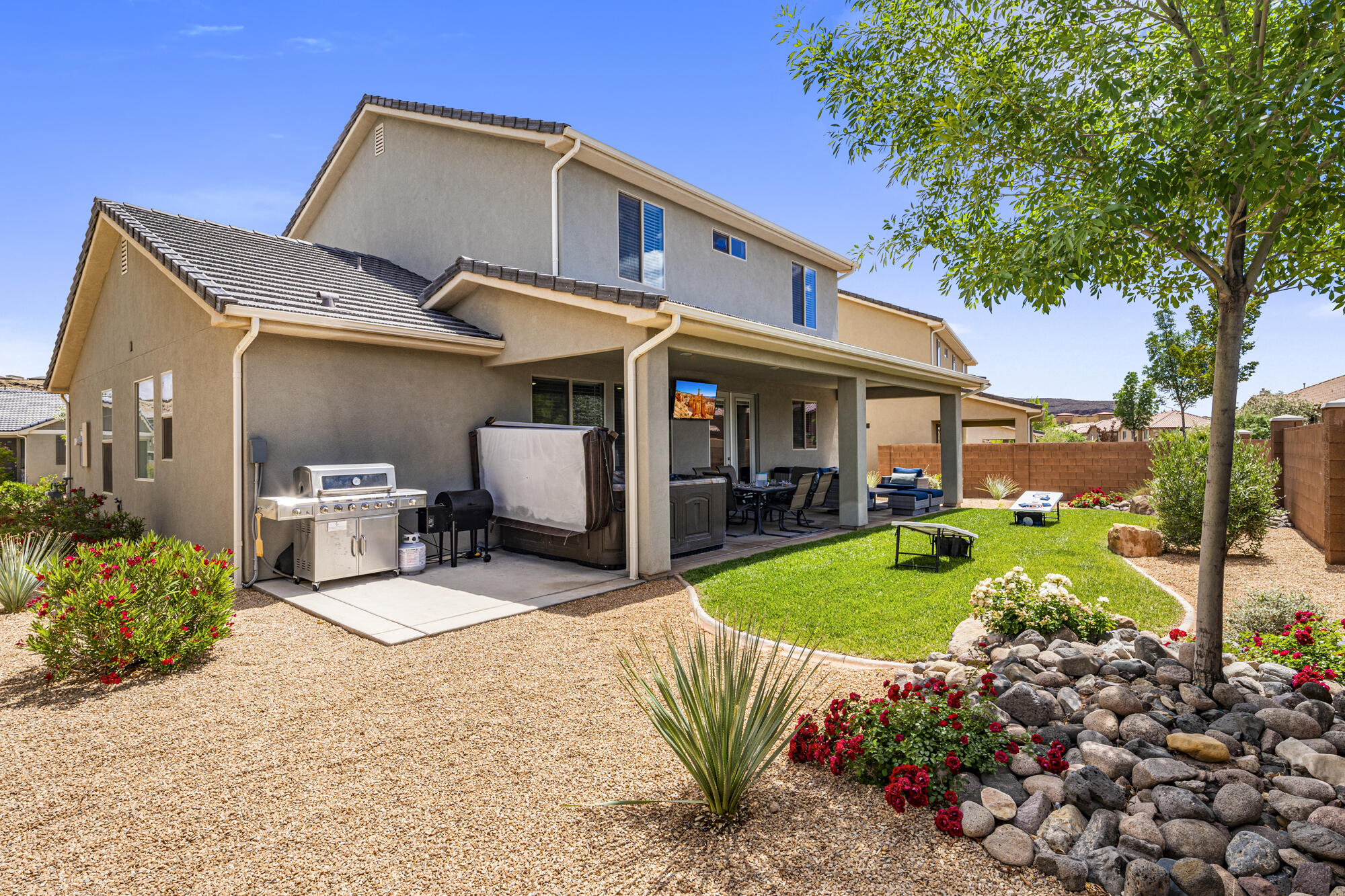 LADERA AT SIENNA HILLS - Residential