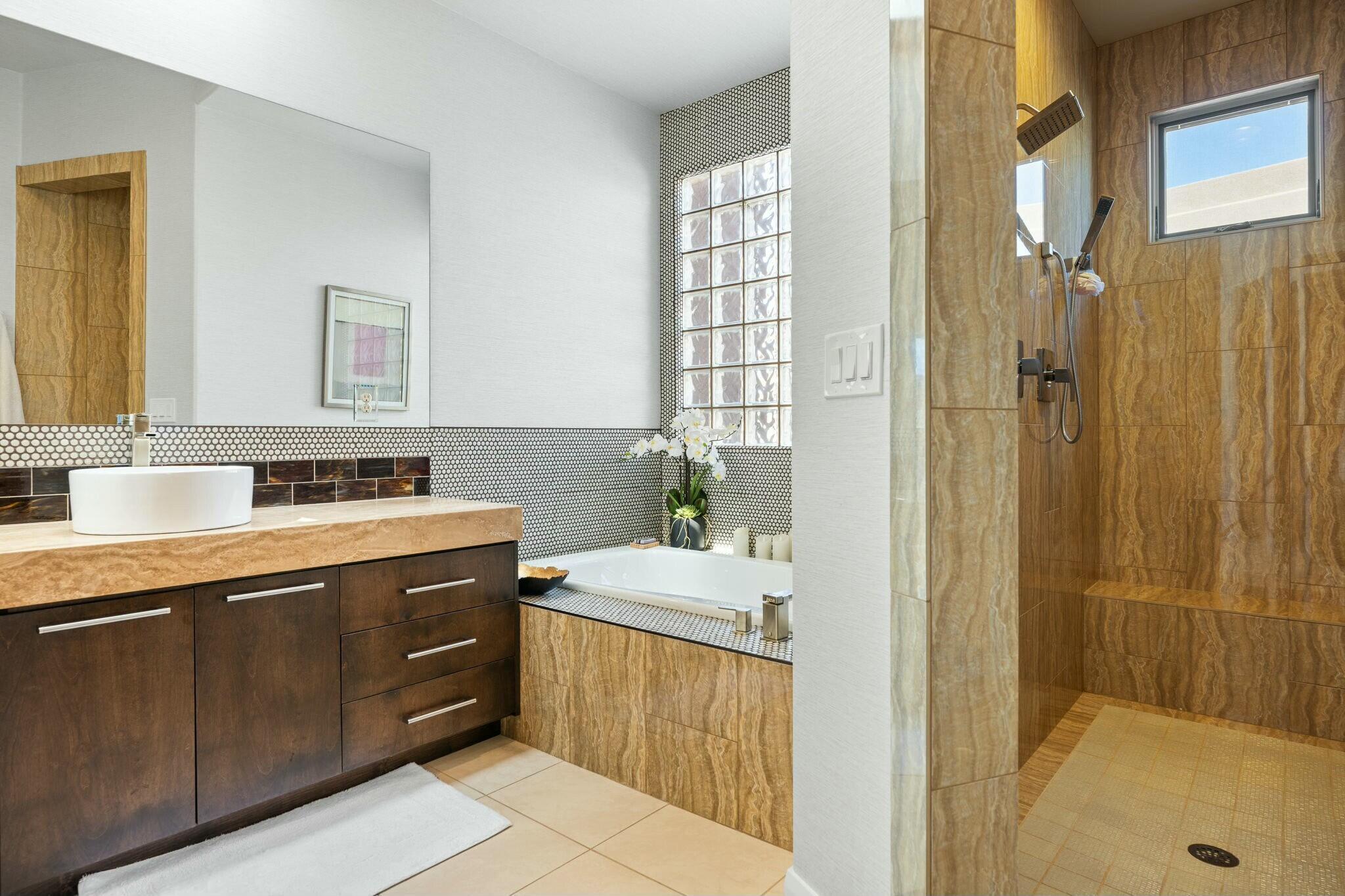 SHINAVA RIDGE - Residential