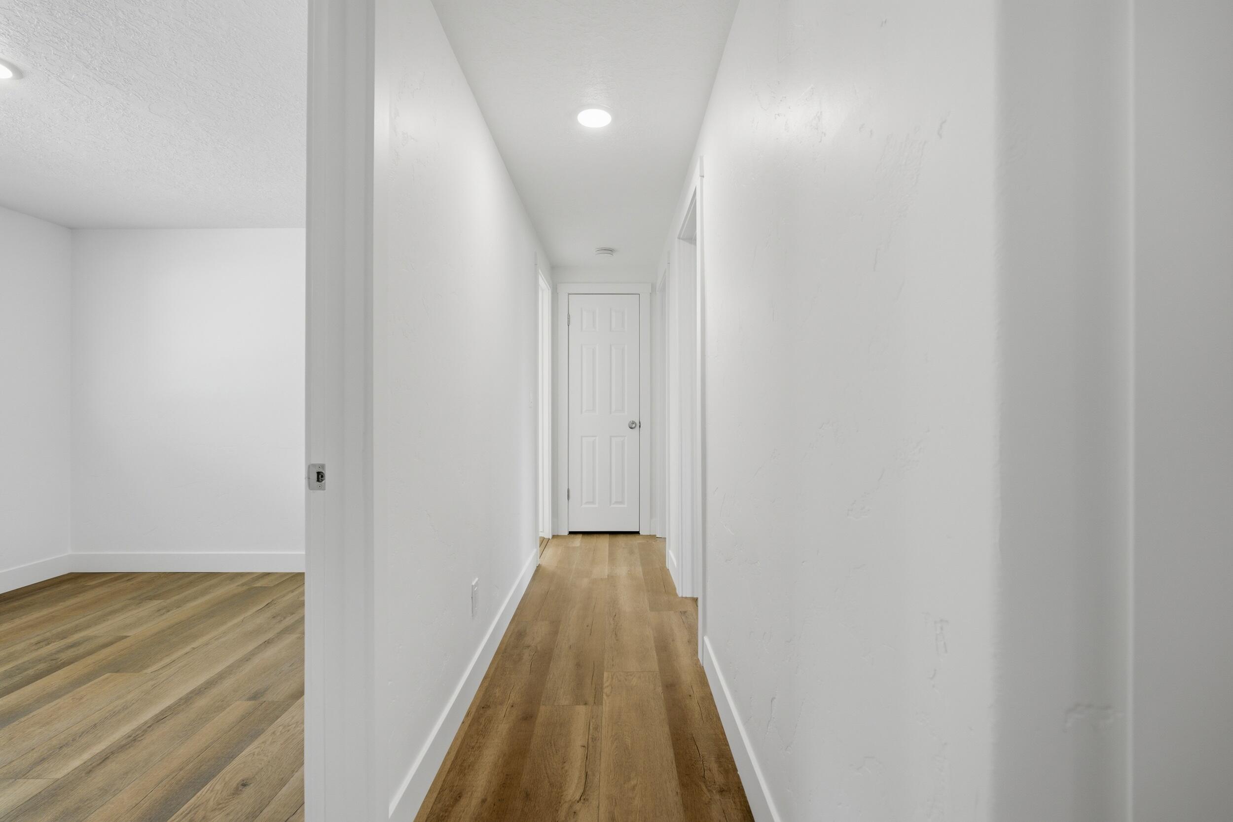 LAVERKIN TOWNSITE AND FIELD - Residential