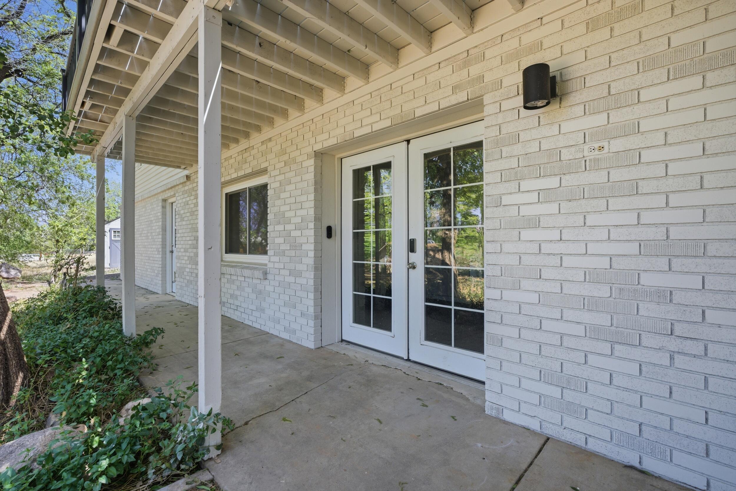 LAVERKIN TOWNSITE AND FIELD - Residential