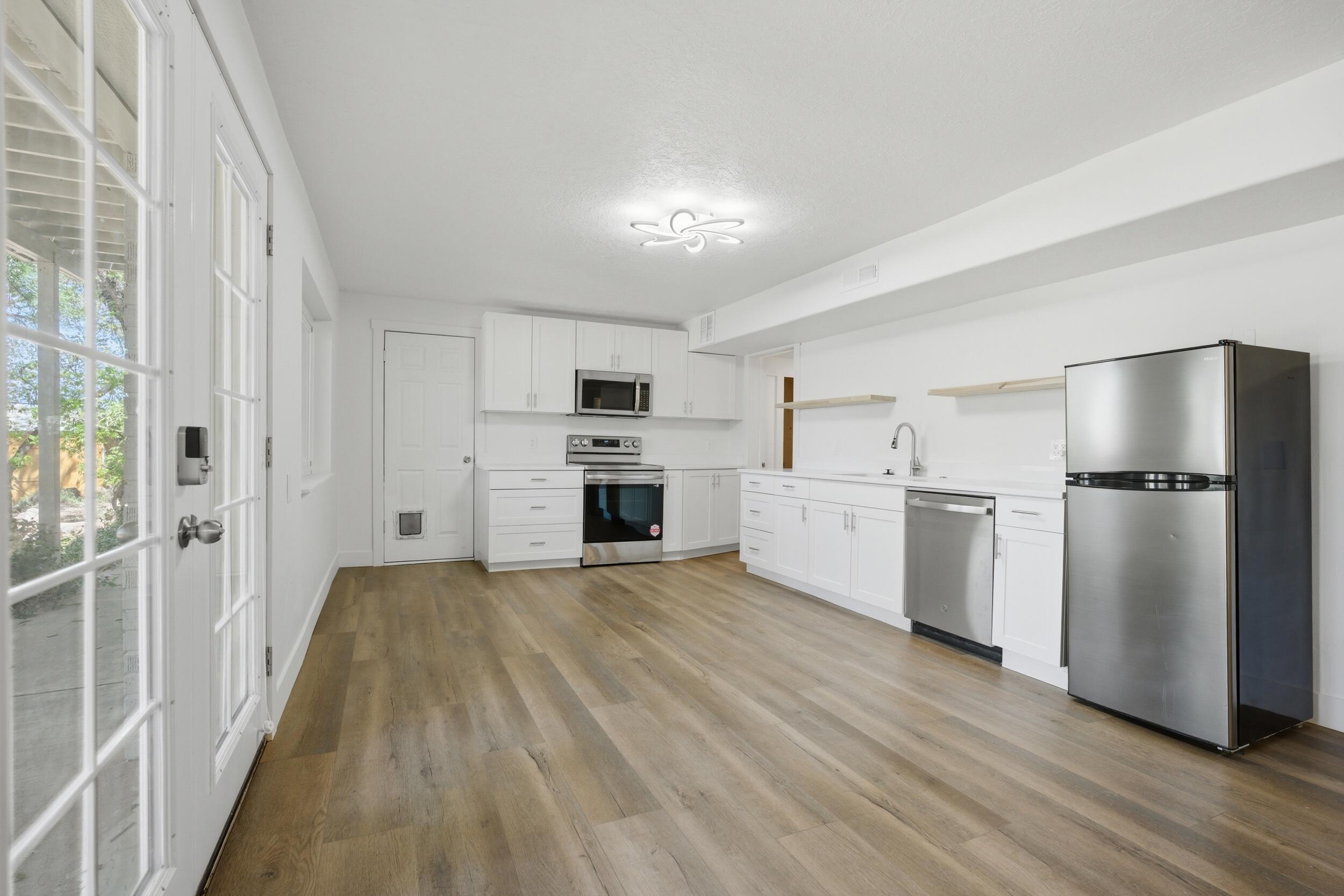 LAVERKIN TOWNSITE AND FIELD - Residential