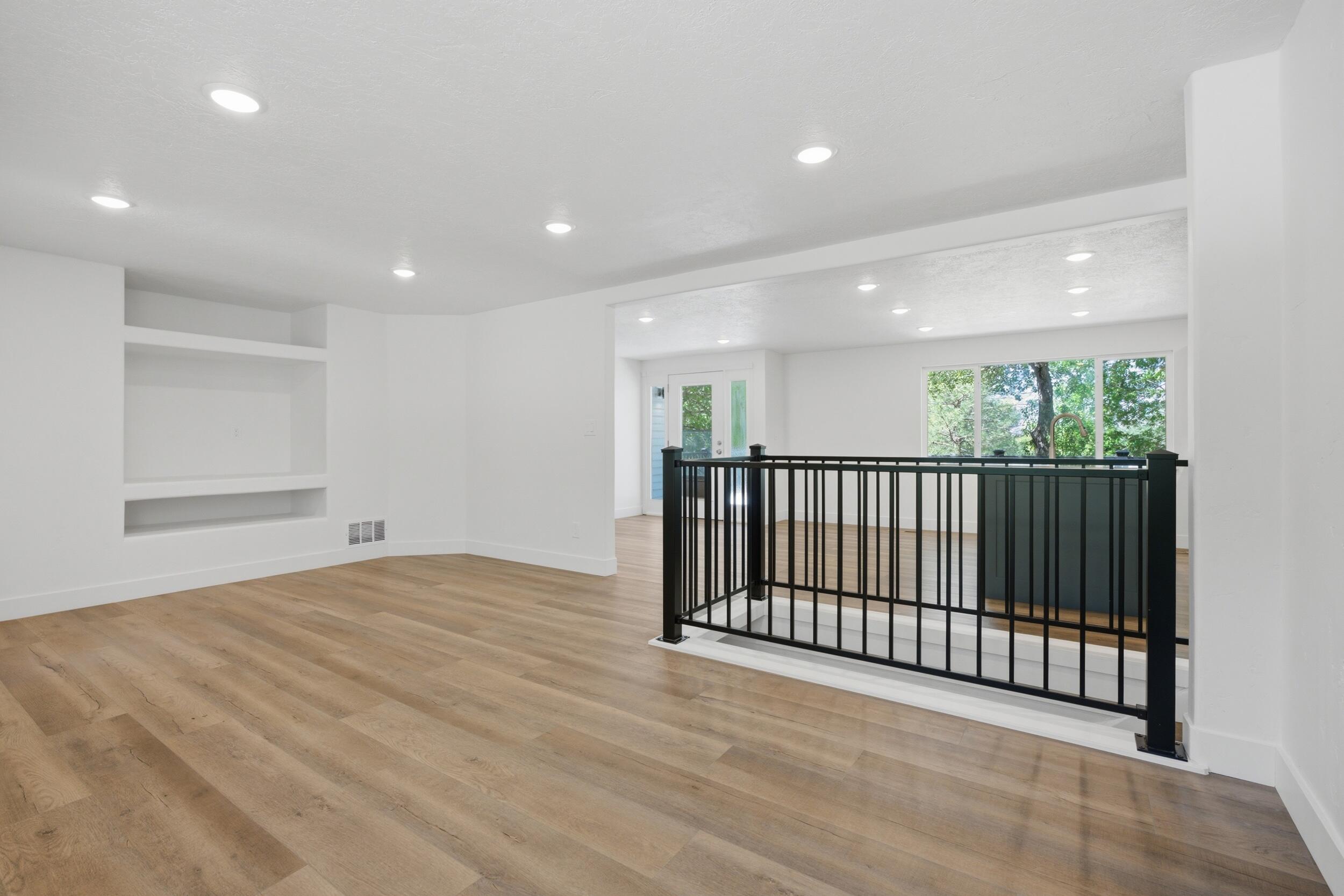 LAVERKIN TOWNSITE AND FIELD - Residential