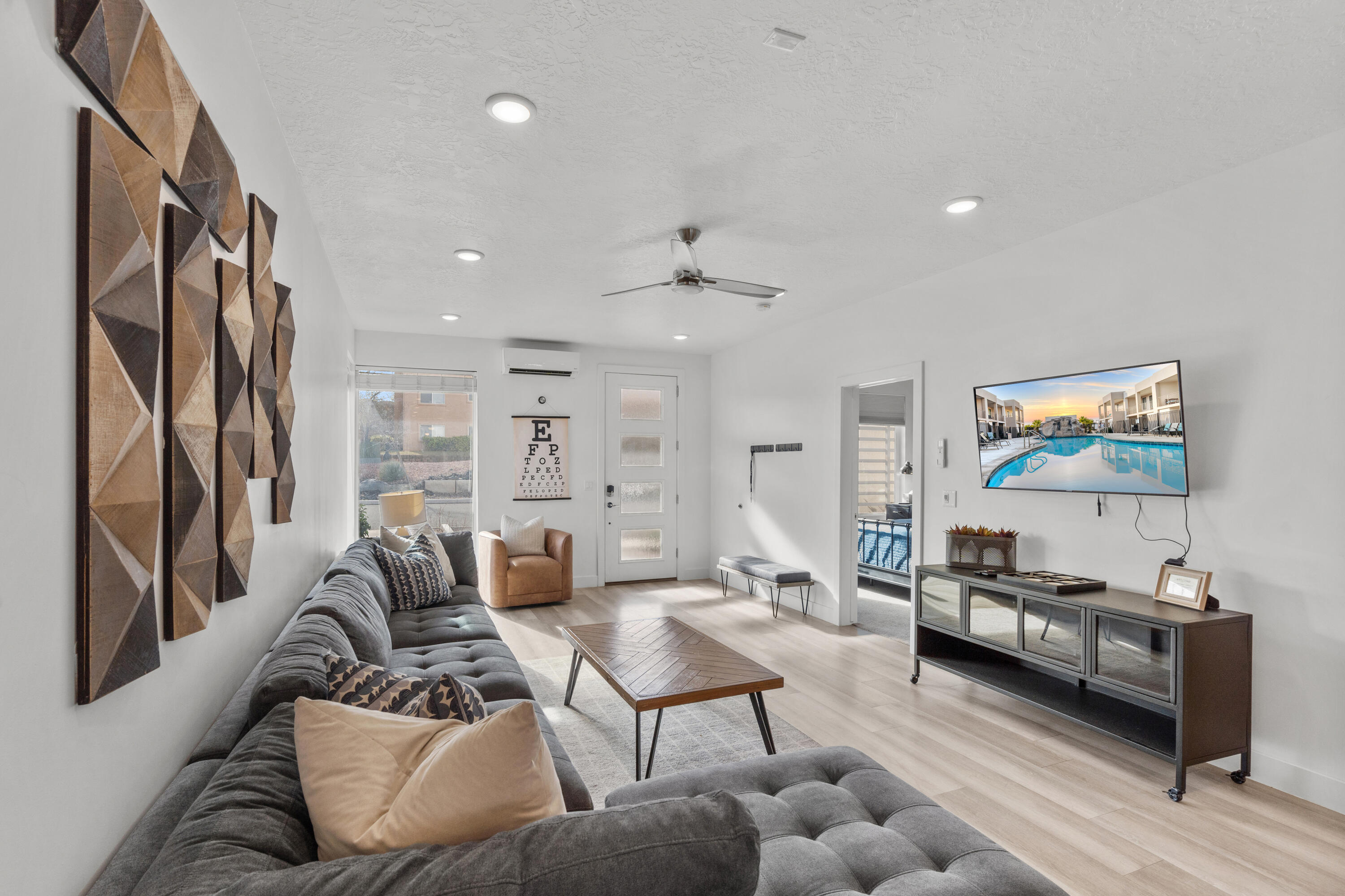 LOFTS AT GREEN VALLEY - Residential