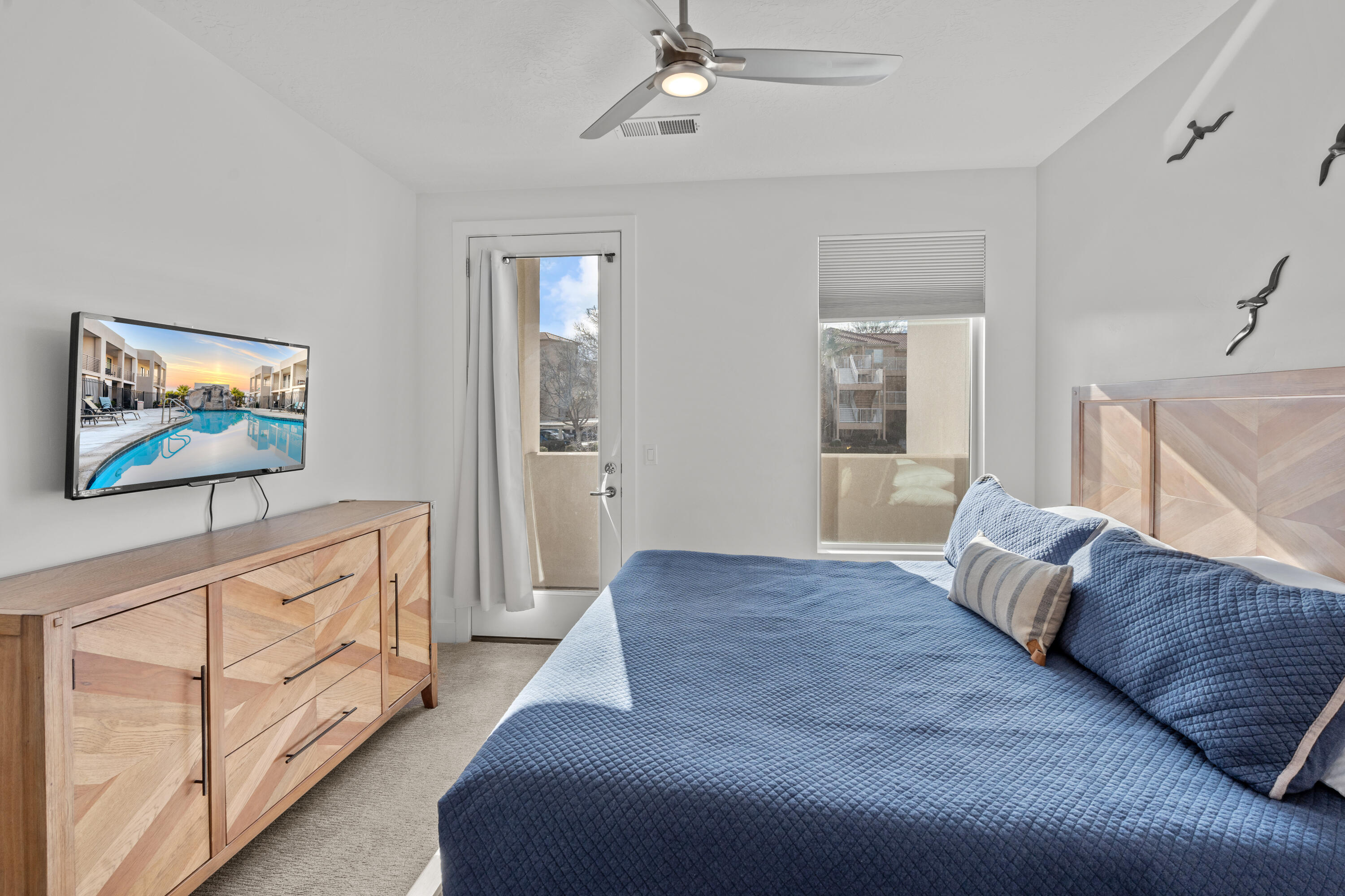 LOFTS AT GREEN VALLEY - Residential