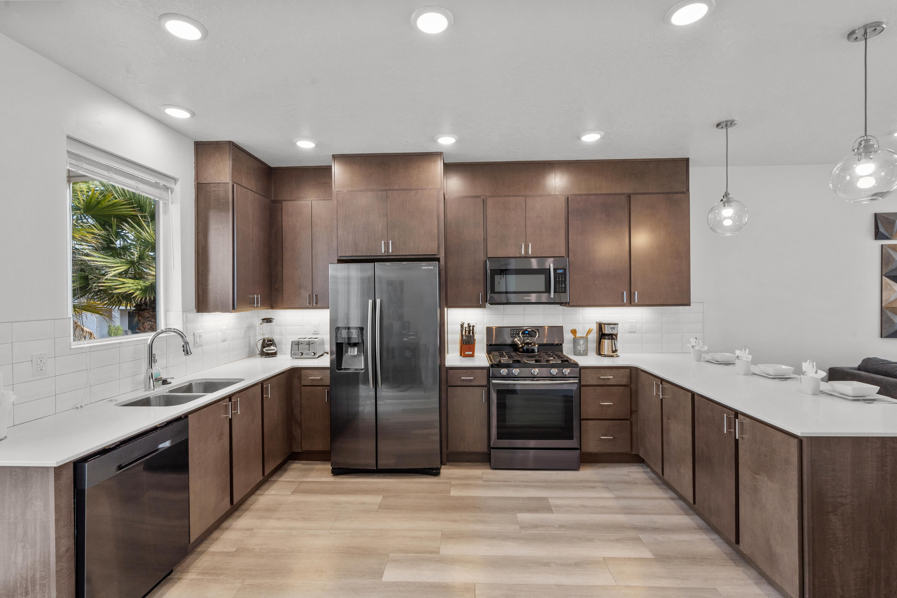 LOFTS AT GREEN VALLEY - Residential