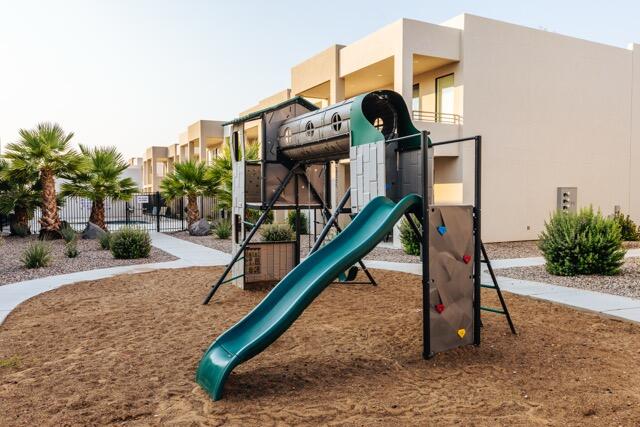 LOFTS AT GREEN VALLEY - Residential