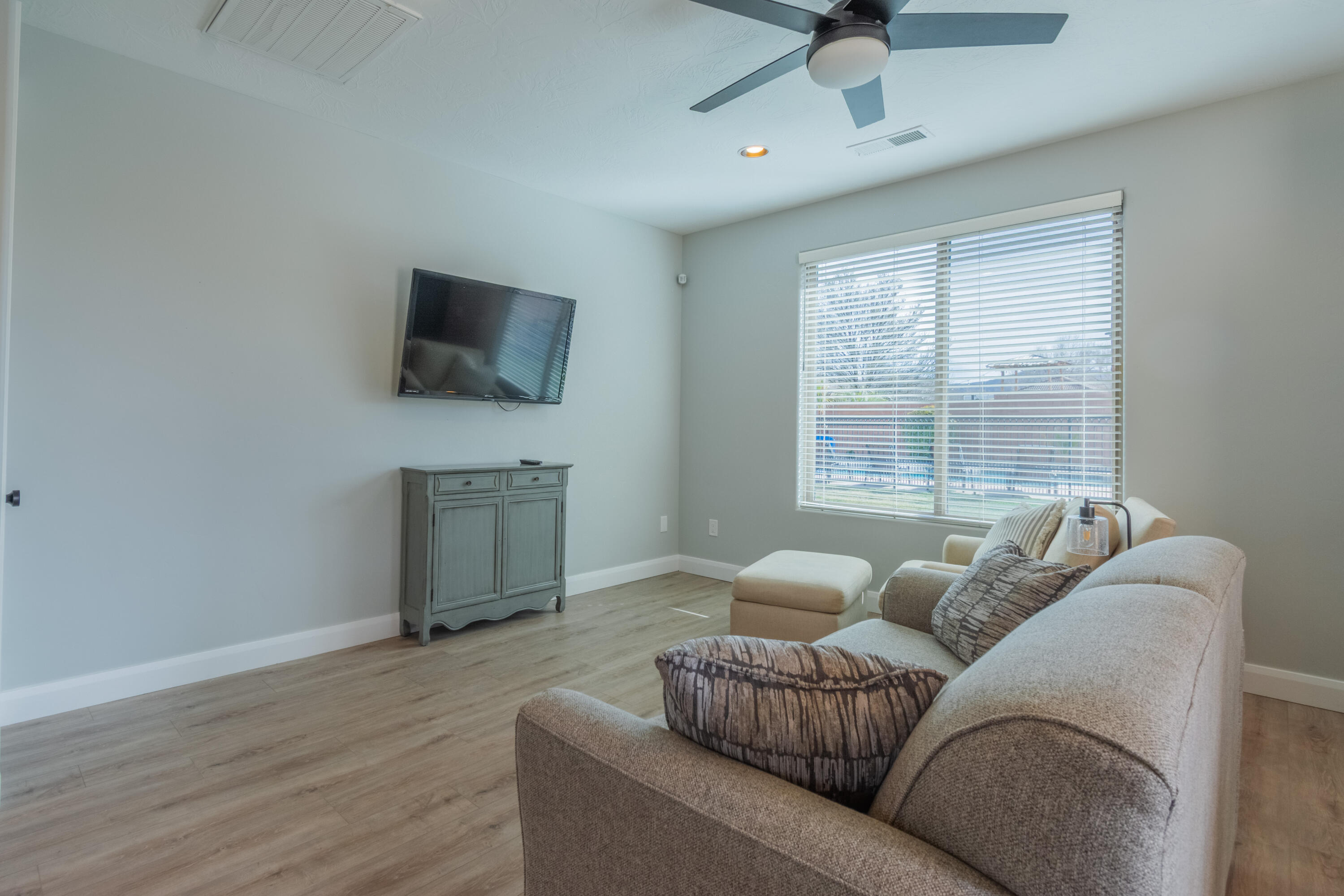 HURRICANE TOWNSITE - Residential