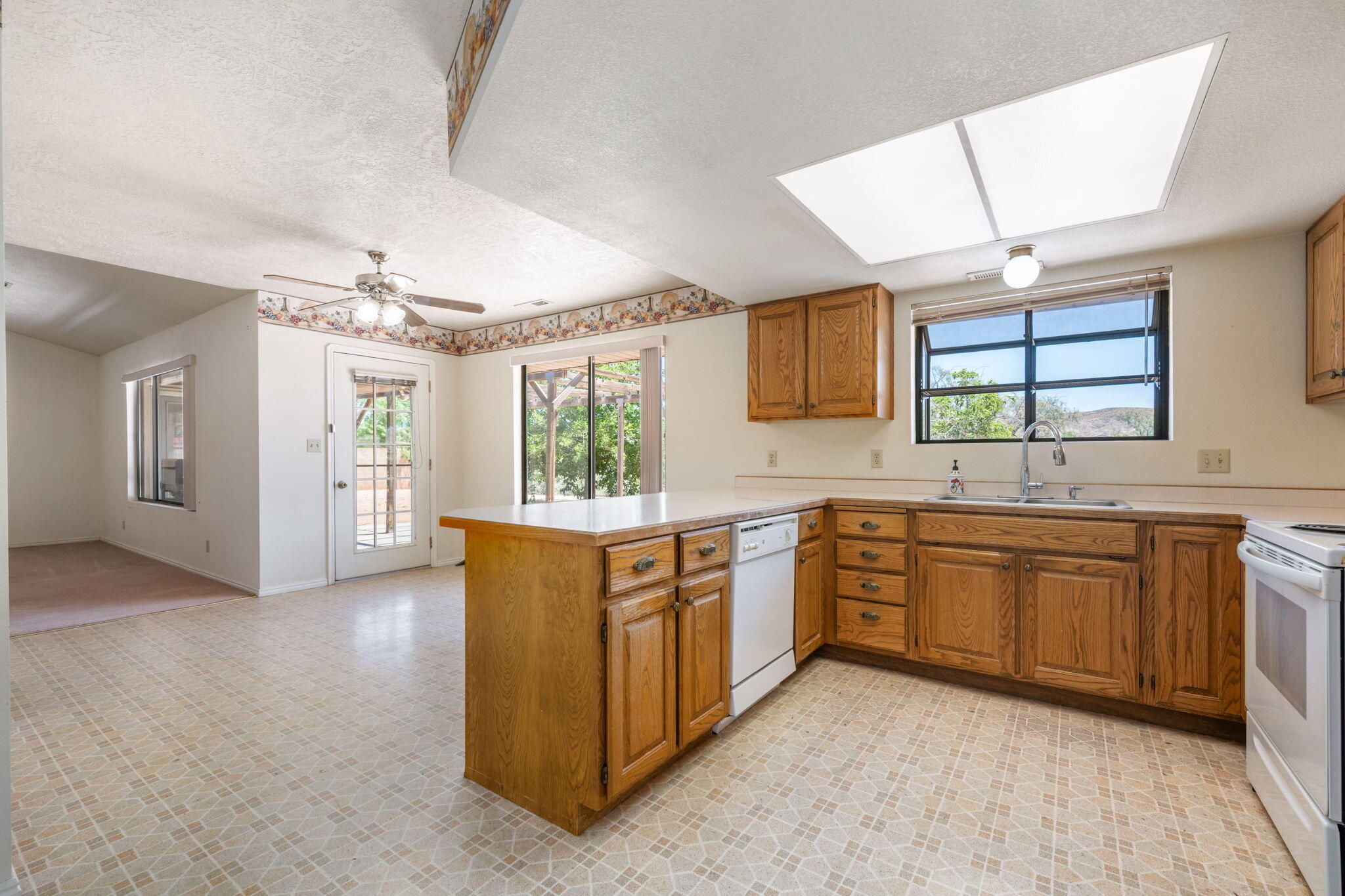 BLOOMINGTON GARDENS - Residential