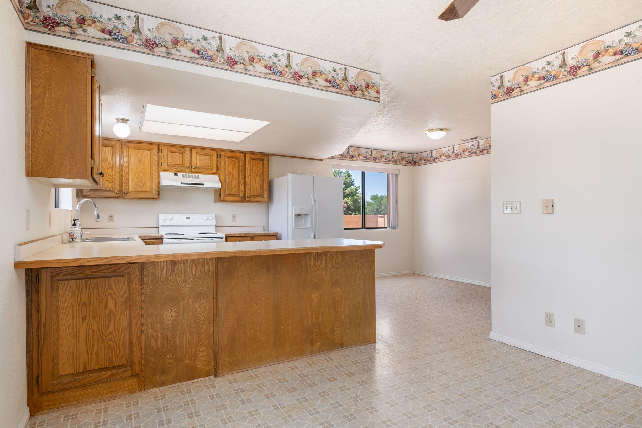 BLOOMINGTON GARDENS - Residential