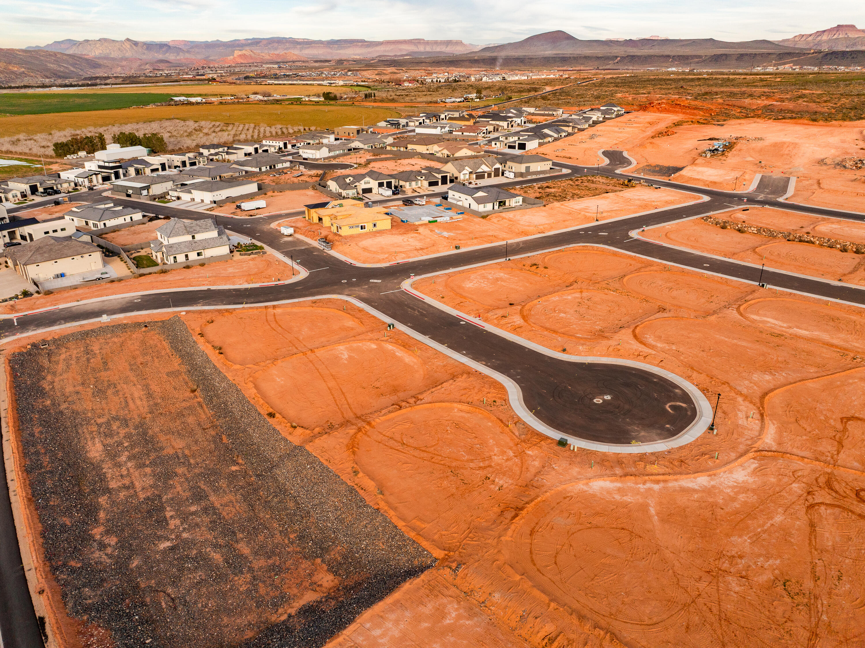 SAND HOLLOW VILLAGE - Land