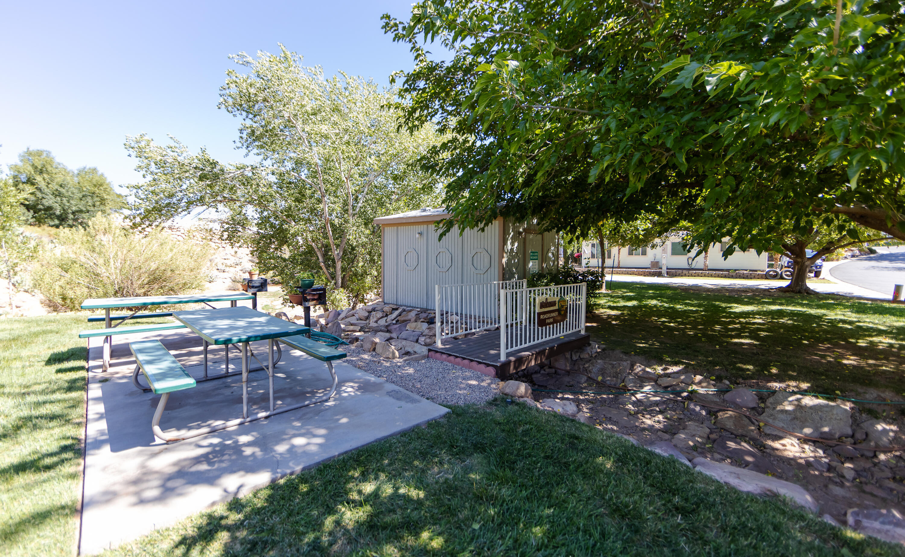 HARRISBURG LAKESIDE ESTATES - Residential