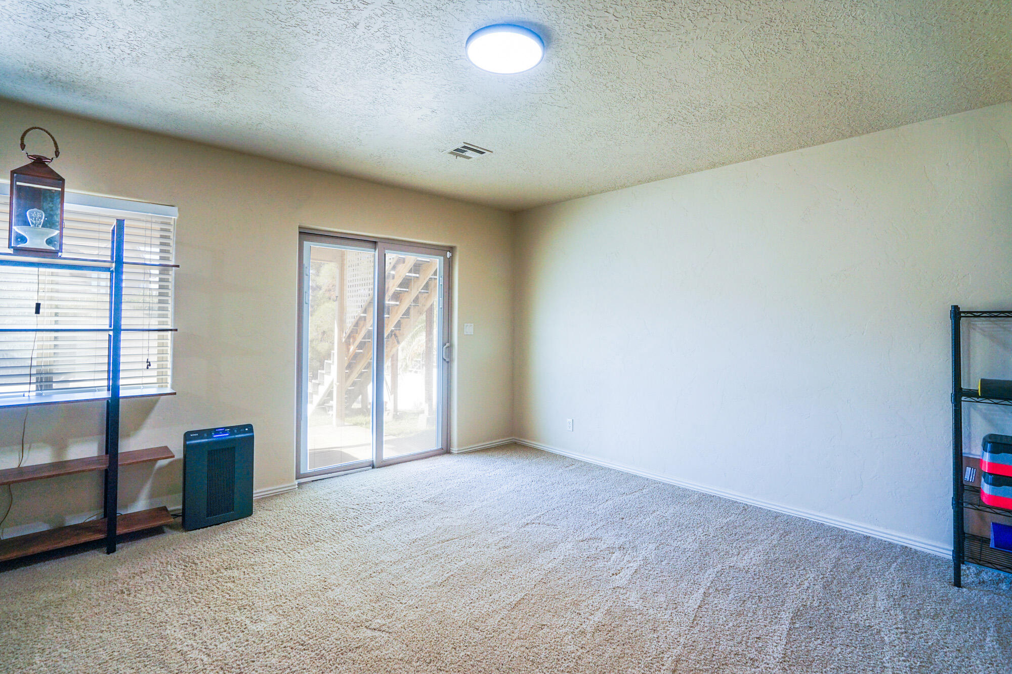 BLOOMINGTON HILLS - Residential