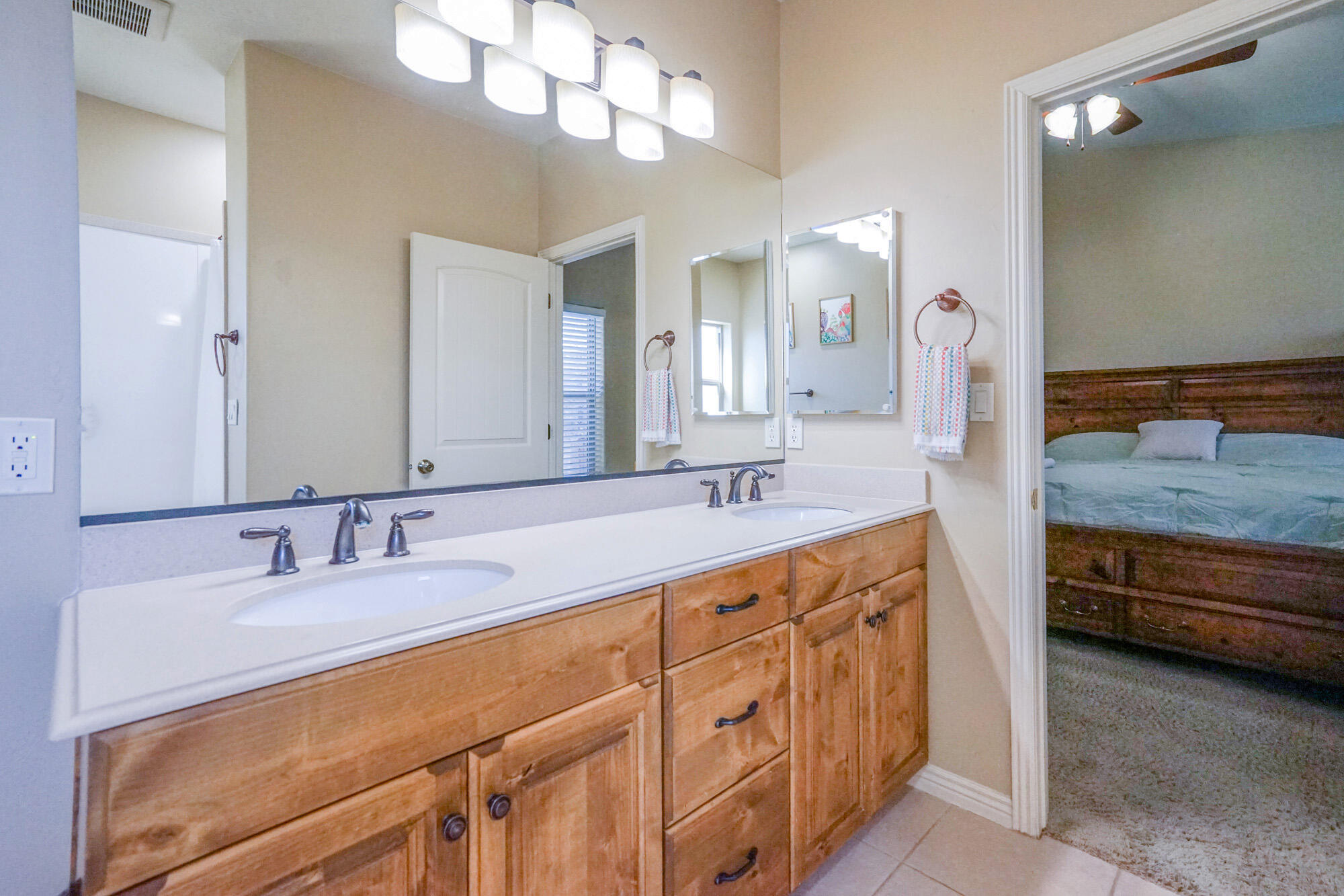 BLOOMINGTON HILLS - Residential