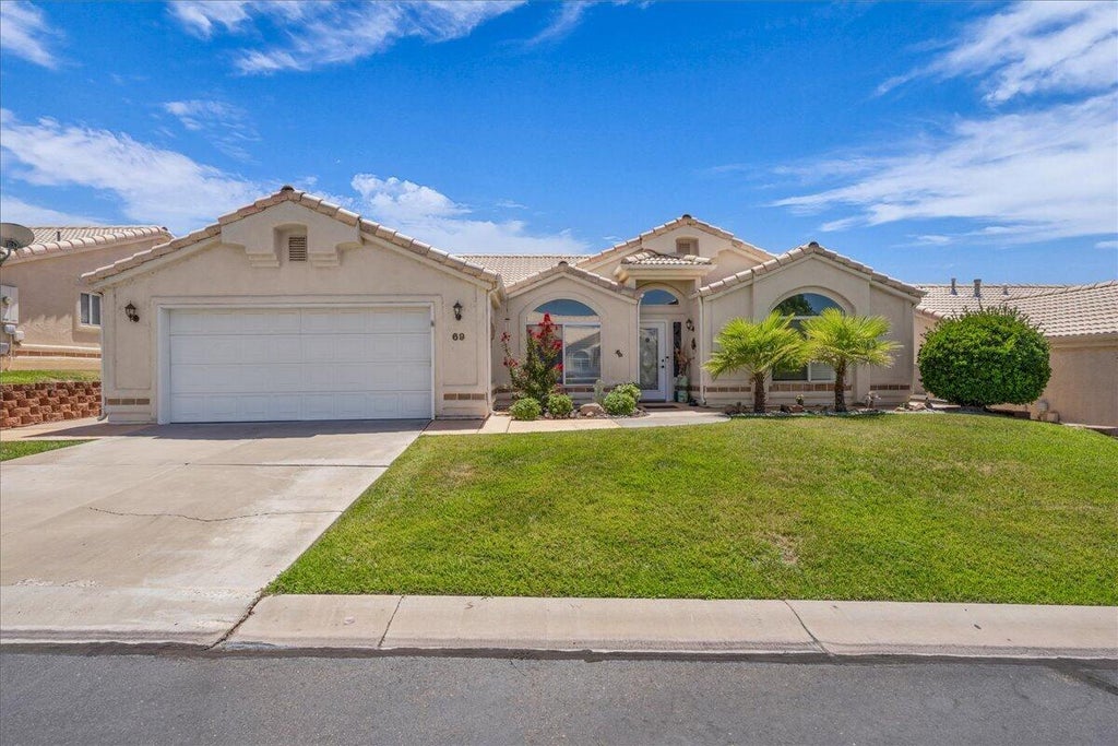Photo of 225 N Valley View DR #69, Saint George, UT 84770 (MLS # 26-274109)