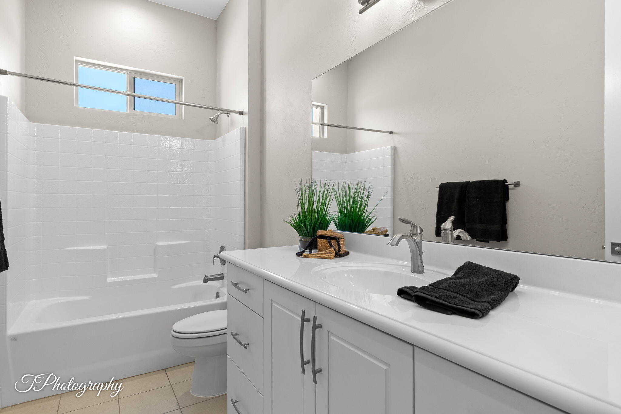 VILLAS AT SUN RIVER - Residential