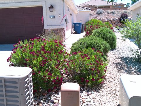 Tiny photo for 1799 W AMETHYST GARDEN DR, Saint George, UT 84790 (MLS # 26-272051)