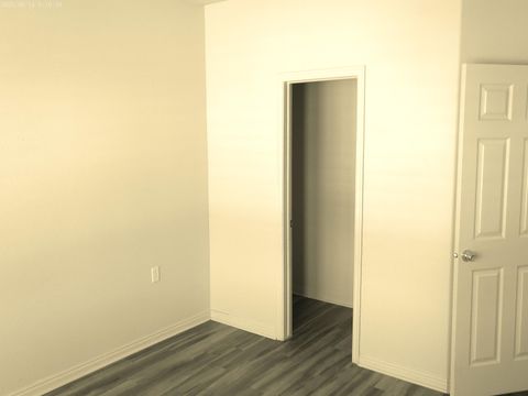 Tiny photo for 1799 W AMETHYST GARDEN DR, Saint George, UT 84790 (MLS # 26-272051)