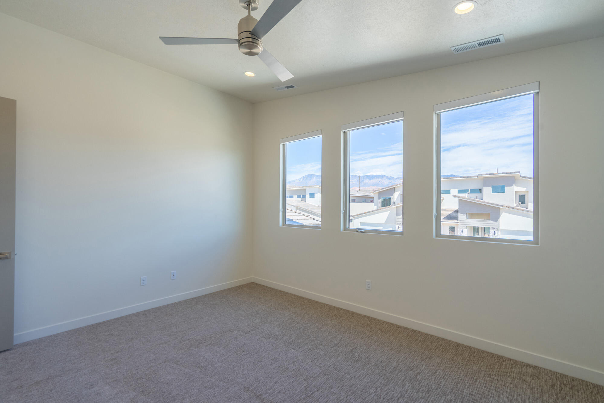SKY VIEW SUB - Residential
