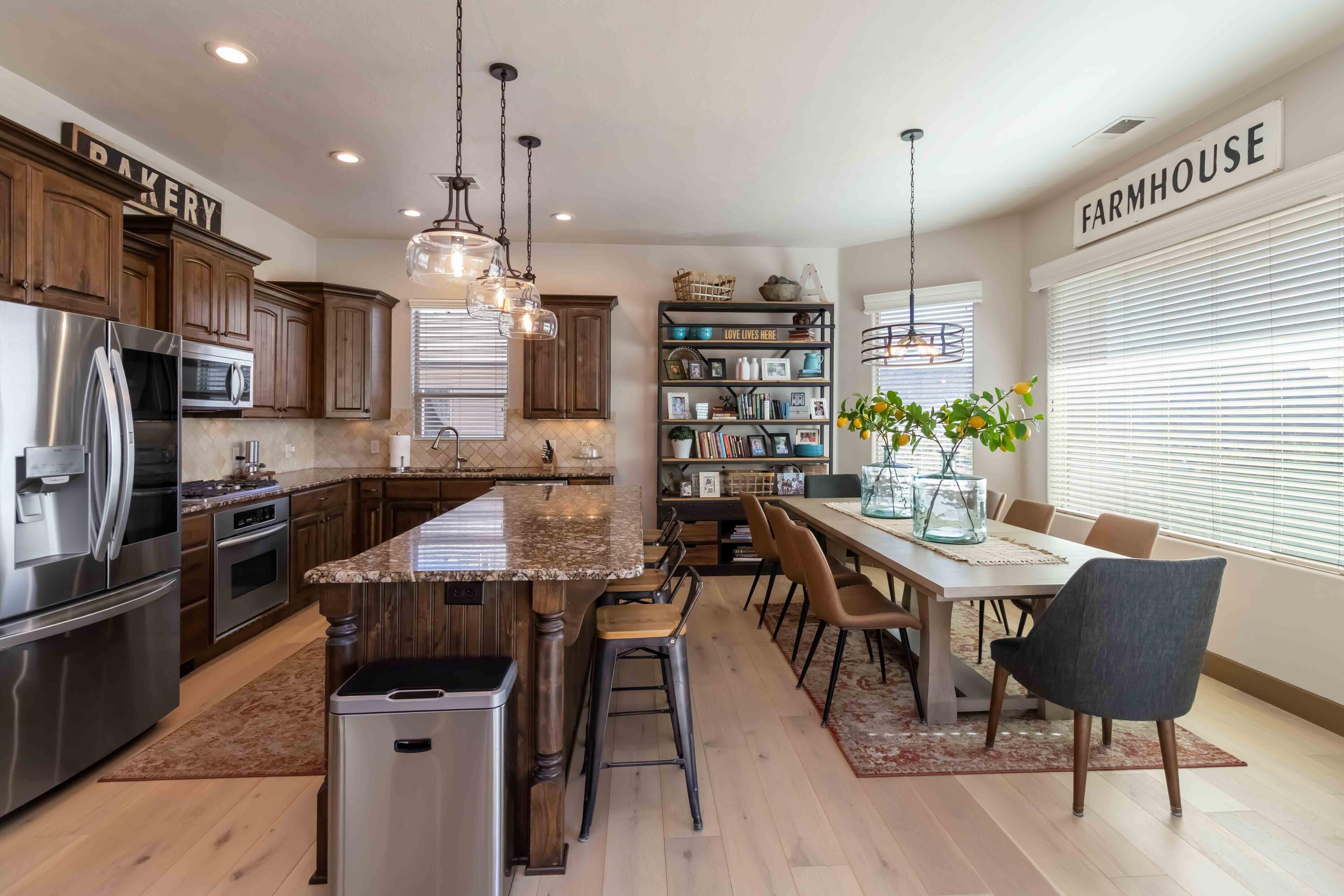 HIGHLANDS AT GREEN VALLEY - Residential