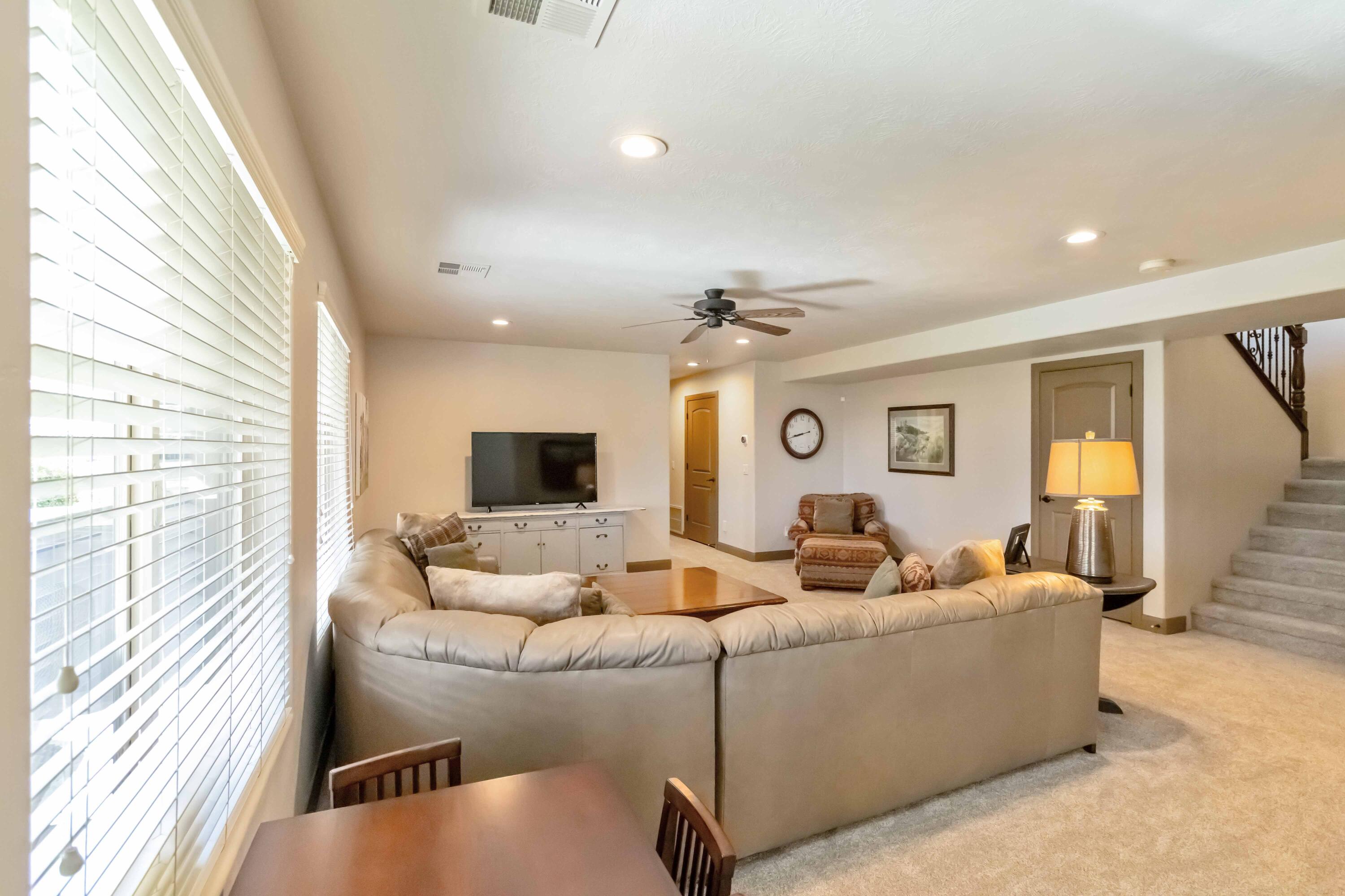 HIGHLANDS AT GREEN VALLEY - Residential