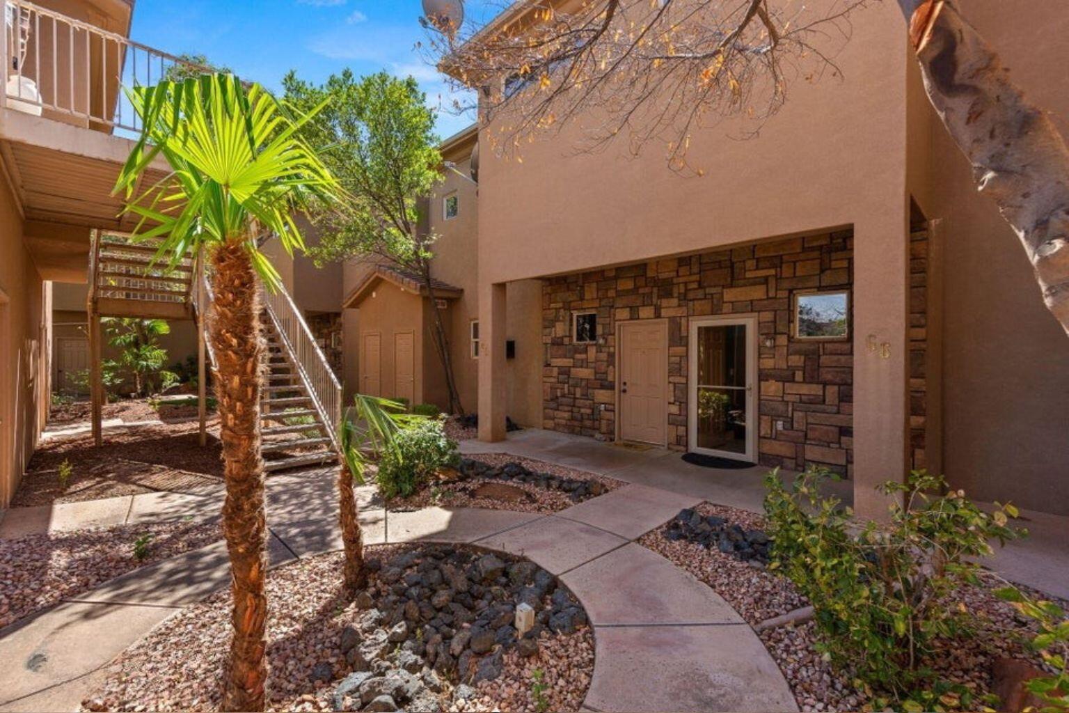 CYPRESS POINTE AT STONEBRIDGE - Residential