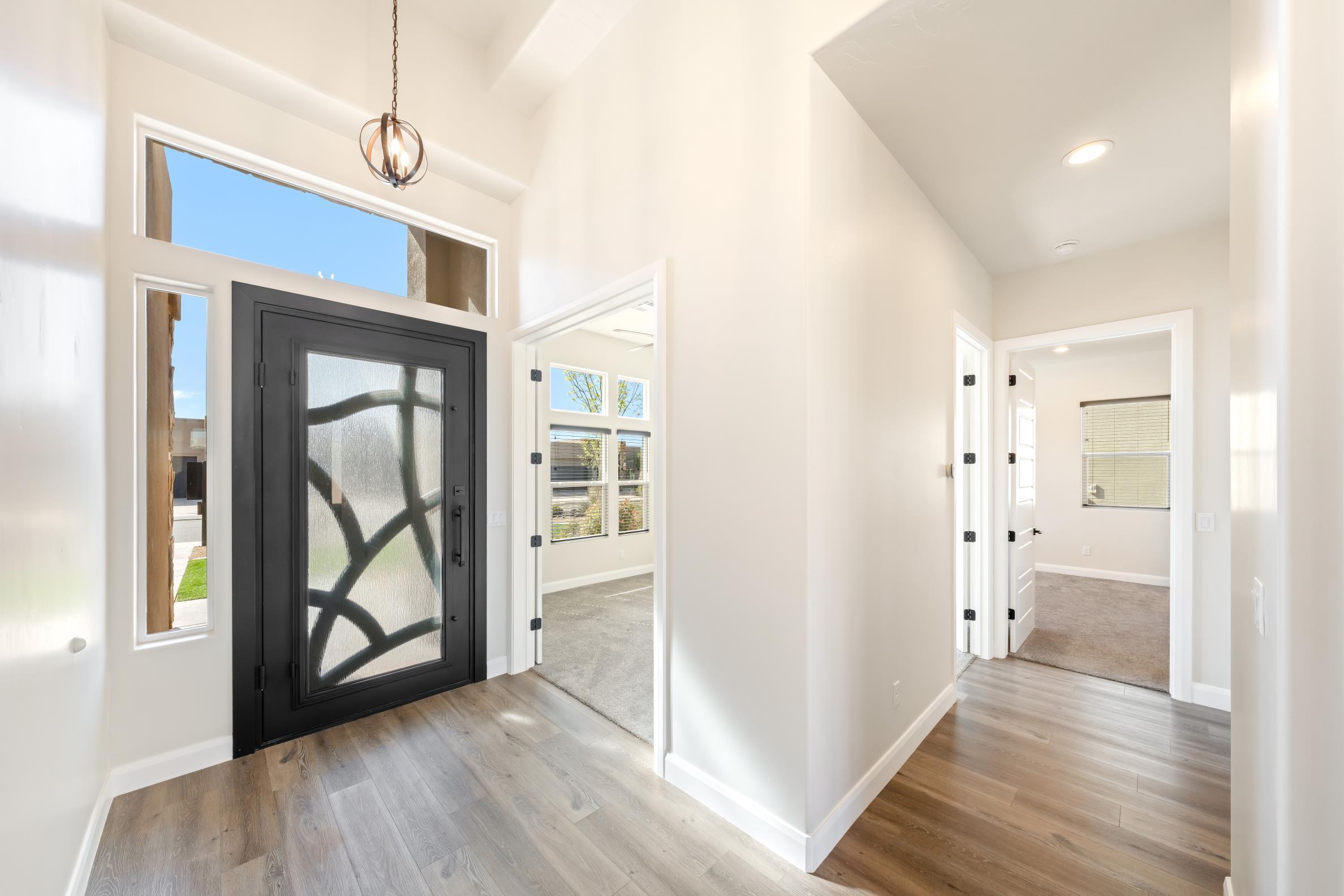 LEDGES OF SG WHITE ROCKS - Residential